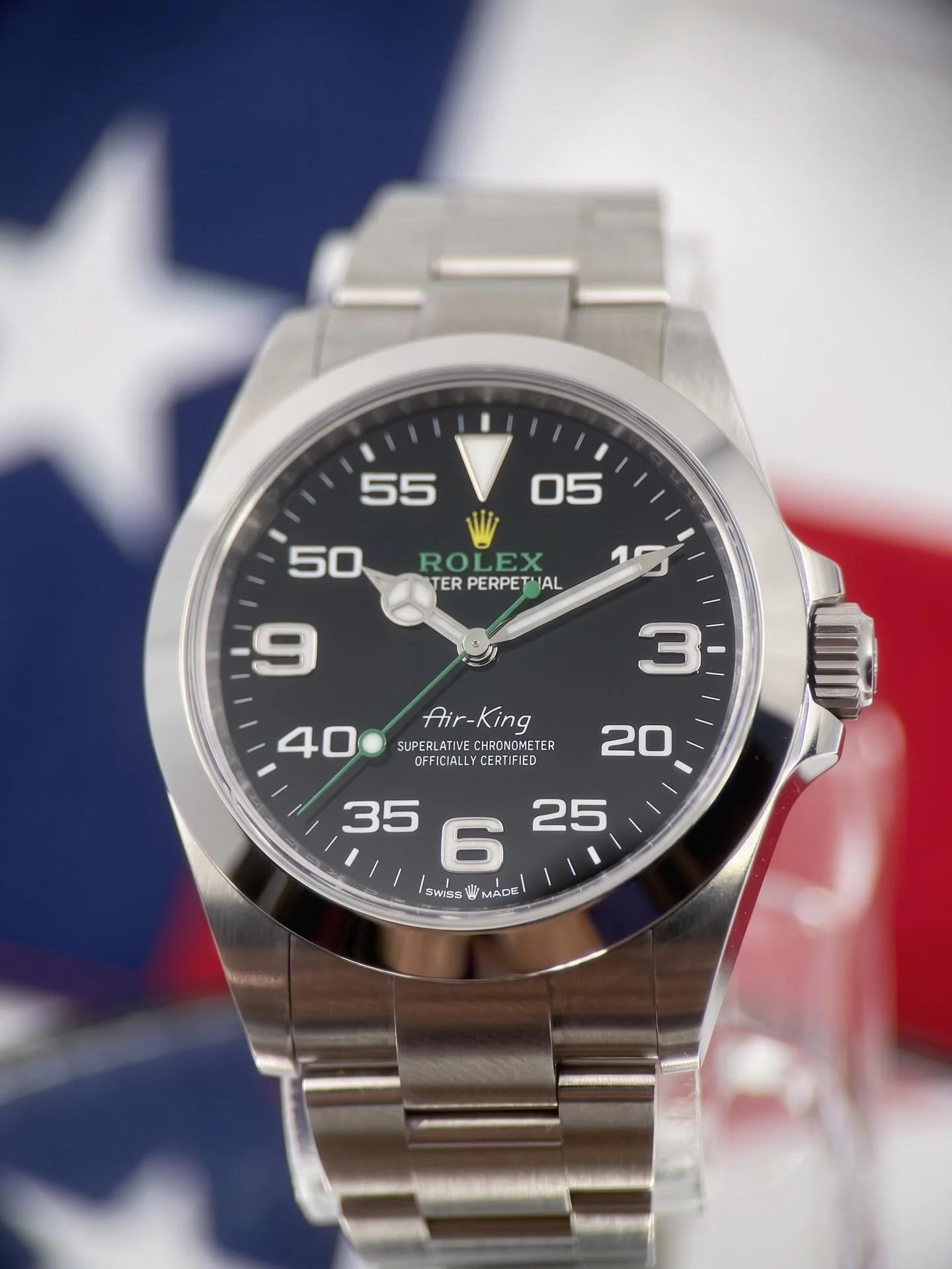 Rolex Oyster Perpetual Air-King &mdash; Ref. 126900
Black Dial | Oystersteel | 40mm | Brand New | 2025 | Full Set

&mdash;

2025 Rolex Air-King 126900 &mdash; excellent condition. Rooted in Rolex&rsquo;s legendary aviation heritage, the Air-King feat