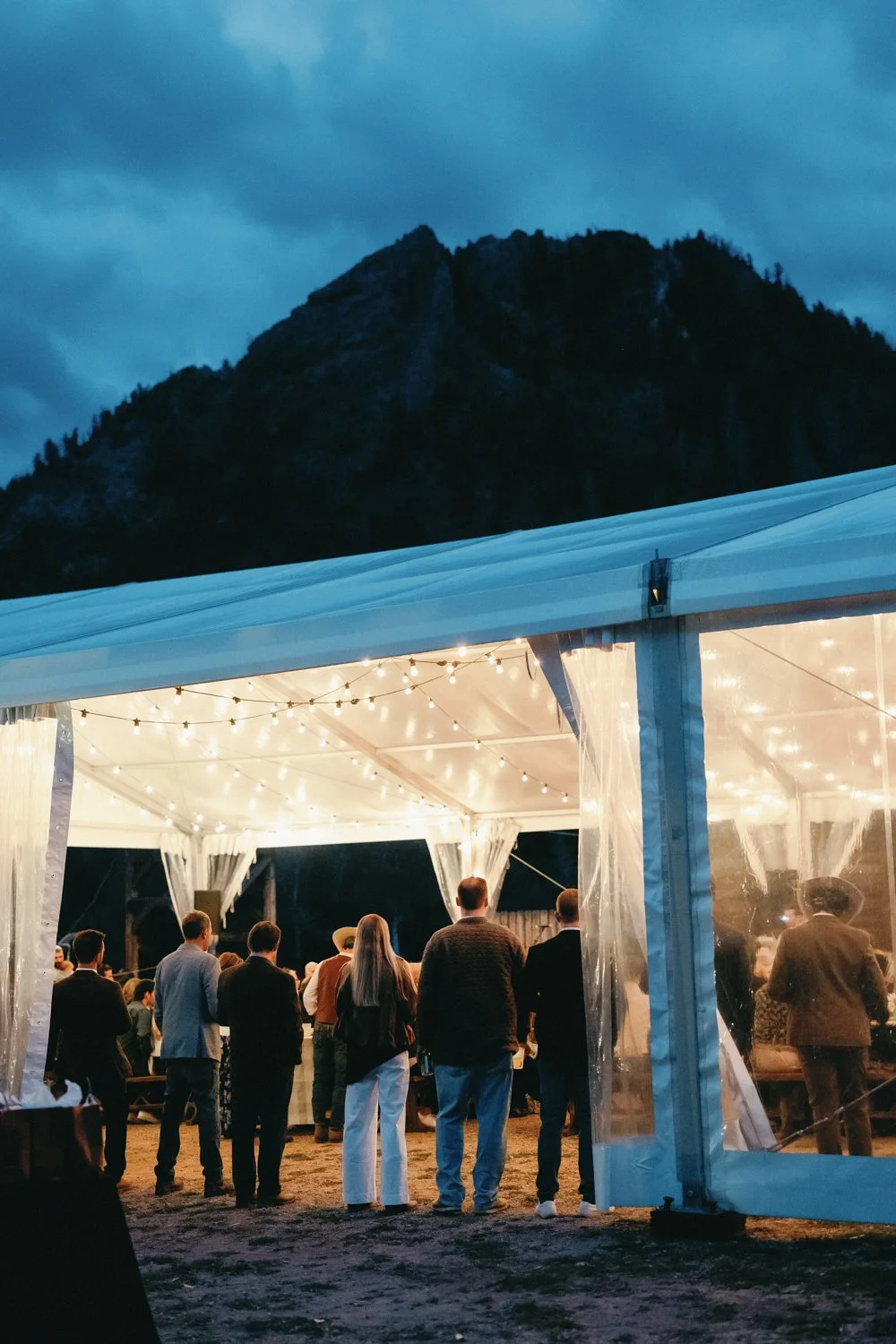 Aspen-jewish-wedding-at-hotel-jerome-devon-9.jpg