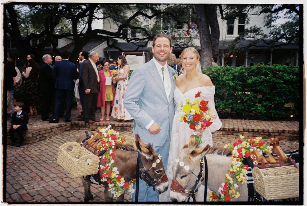 Emily-Riley-Austin-wedding-at-matties-with-pearl-events-113.jpg