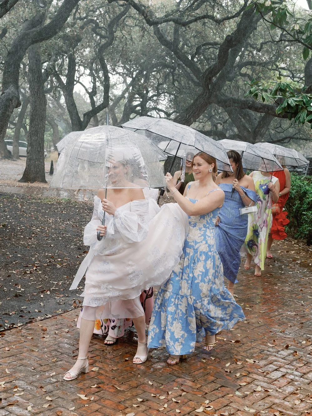Emily-Riley-Austin-wedding-at-matties-with-pearl-events-37.jpg