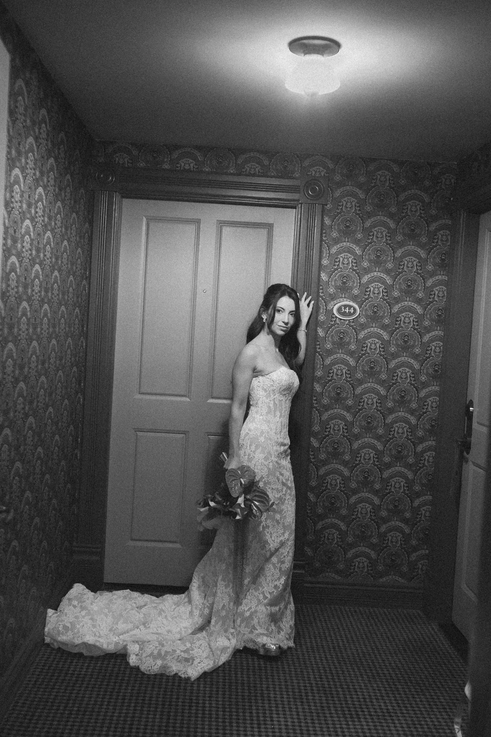 Aspen-jewish-wedding-at-hotel-jerome-devon-21.jpg