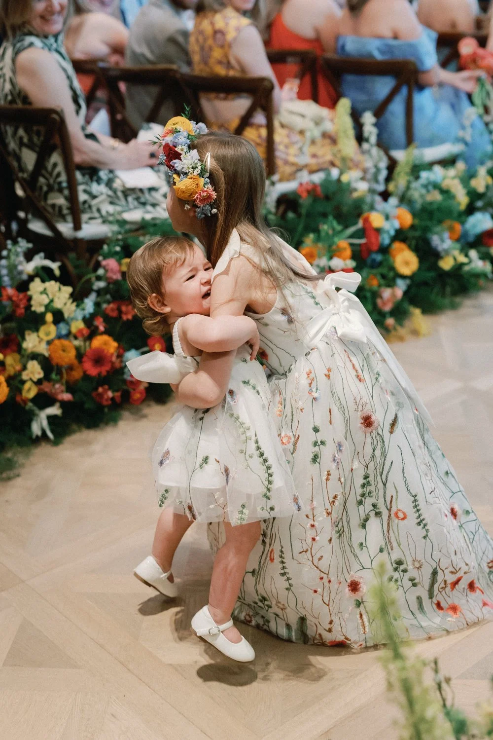 Emily-Riley-Austin-wedding-at-matties-with-pearl-events-49.jpg