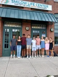 Student Leaders Tackle Local Hunger Crisis: Feeding 500 &amp; Open Doors Internship