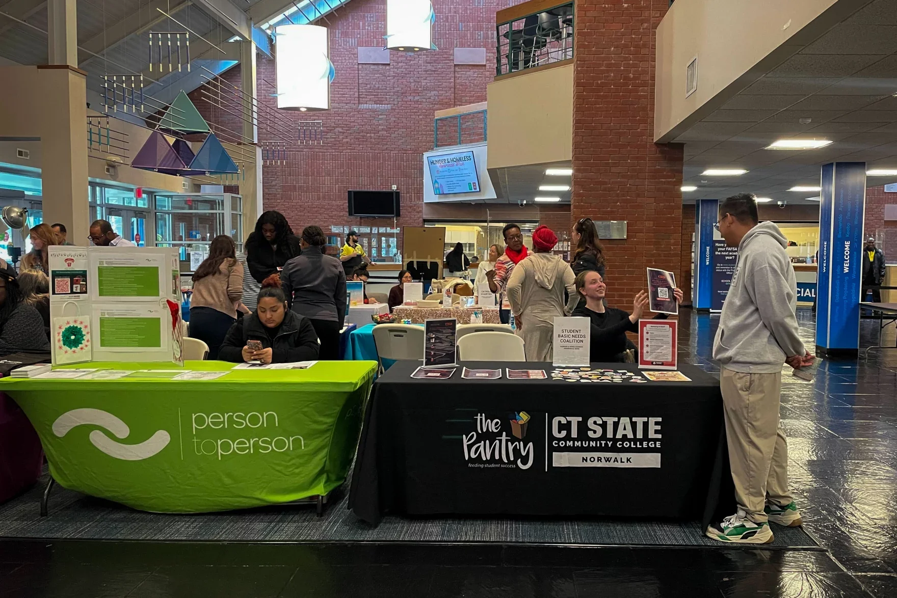 CT State Norwalk hosts resource fair for unhoused, food insecure students