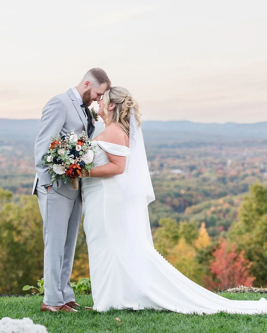 What an adventure it was photographing @alliekraucunas + @jeffkraucunas whirlwind wedding day at @logcabindelaney ! Their day was non stop laughs and we are so happy we were there to document such a memorable day. Thank you so much for having us!! Ch
