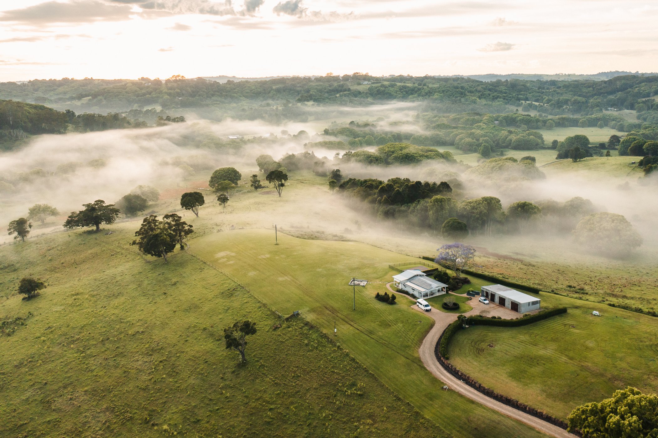 heartwood-farm-byron-bay-hinterland-mist-luxury-retreat-venue.jpg