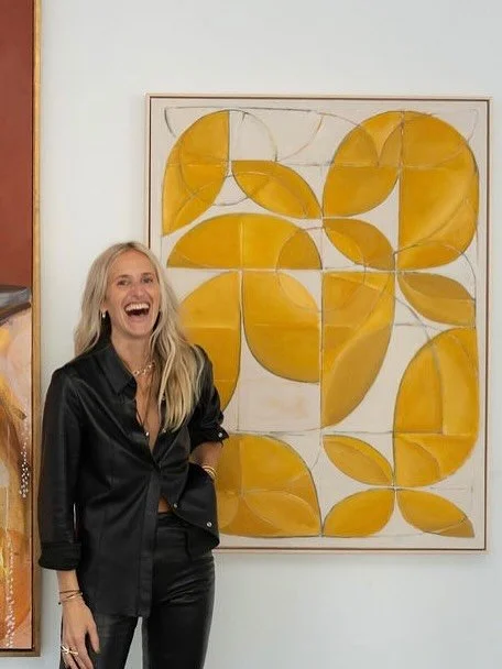 This one is giving us all the fall vibes. 
Bushel by @hannahfrancofineart 
48x36, oil on canvas

#oxidecollective #womenartists #bayareaartist #homedesign #homedecor #artcurator