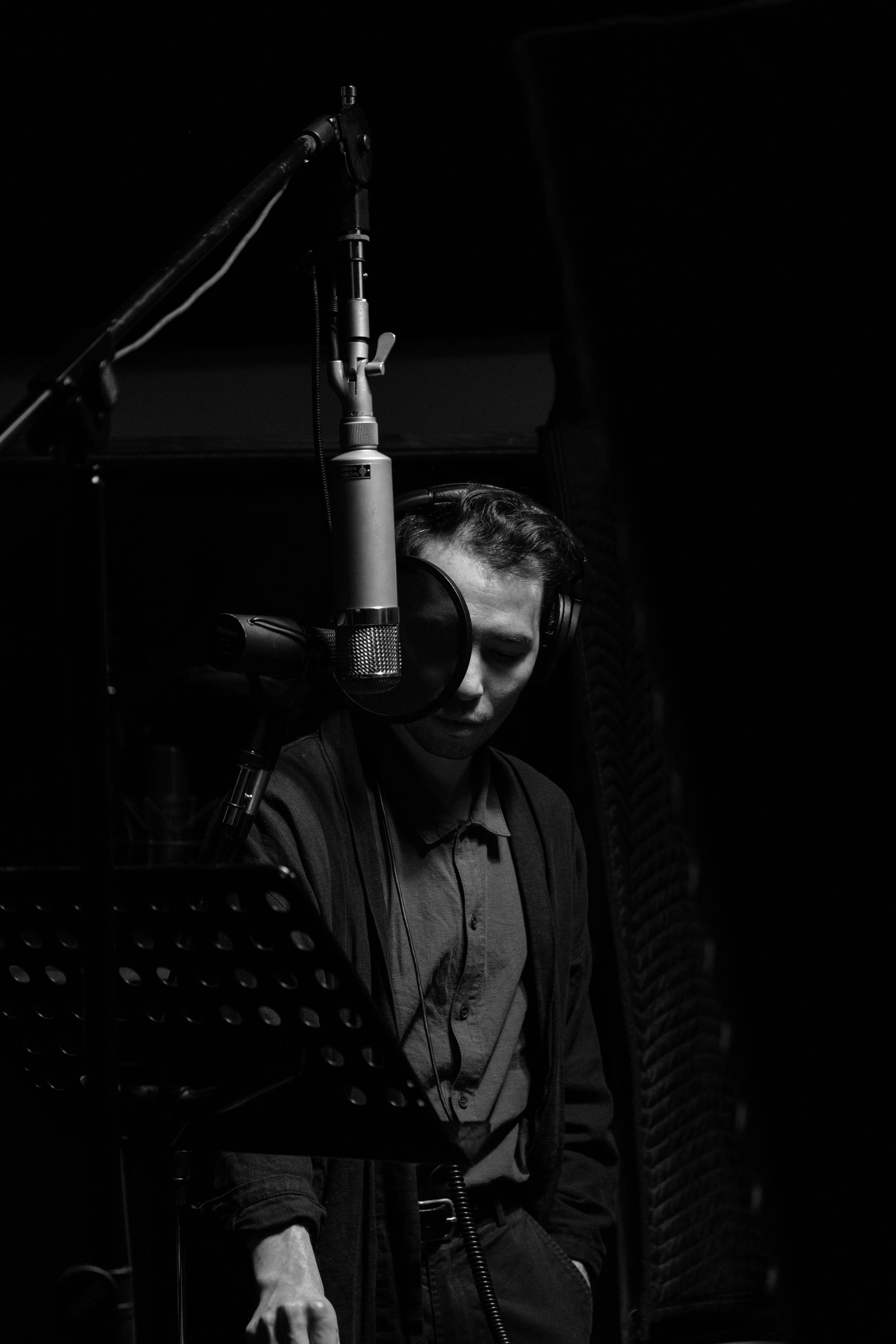 Jasper Sloan Yip in studio