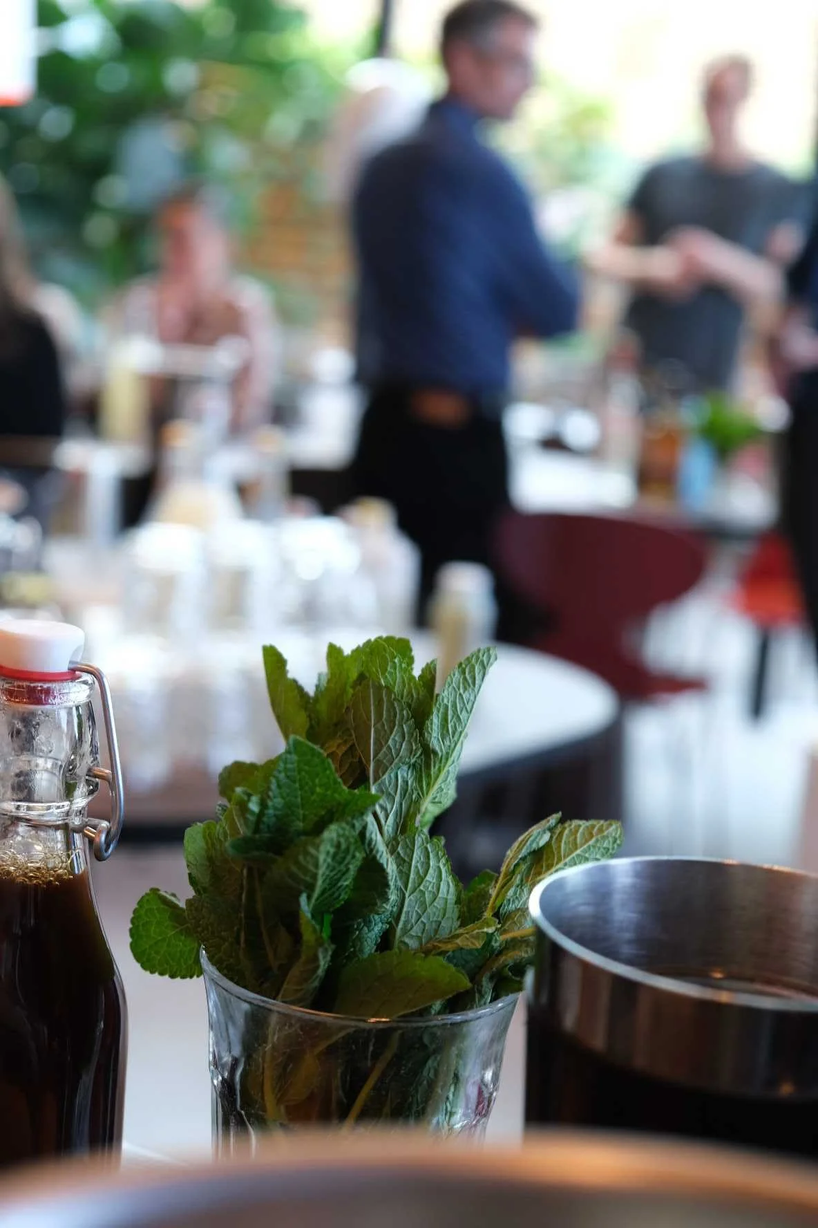 Cocktailkursus hos Novo Nordisk for 35 af deres ansatte i forbindelse med et teambuilding arrangement.