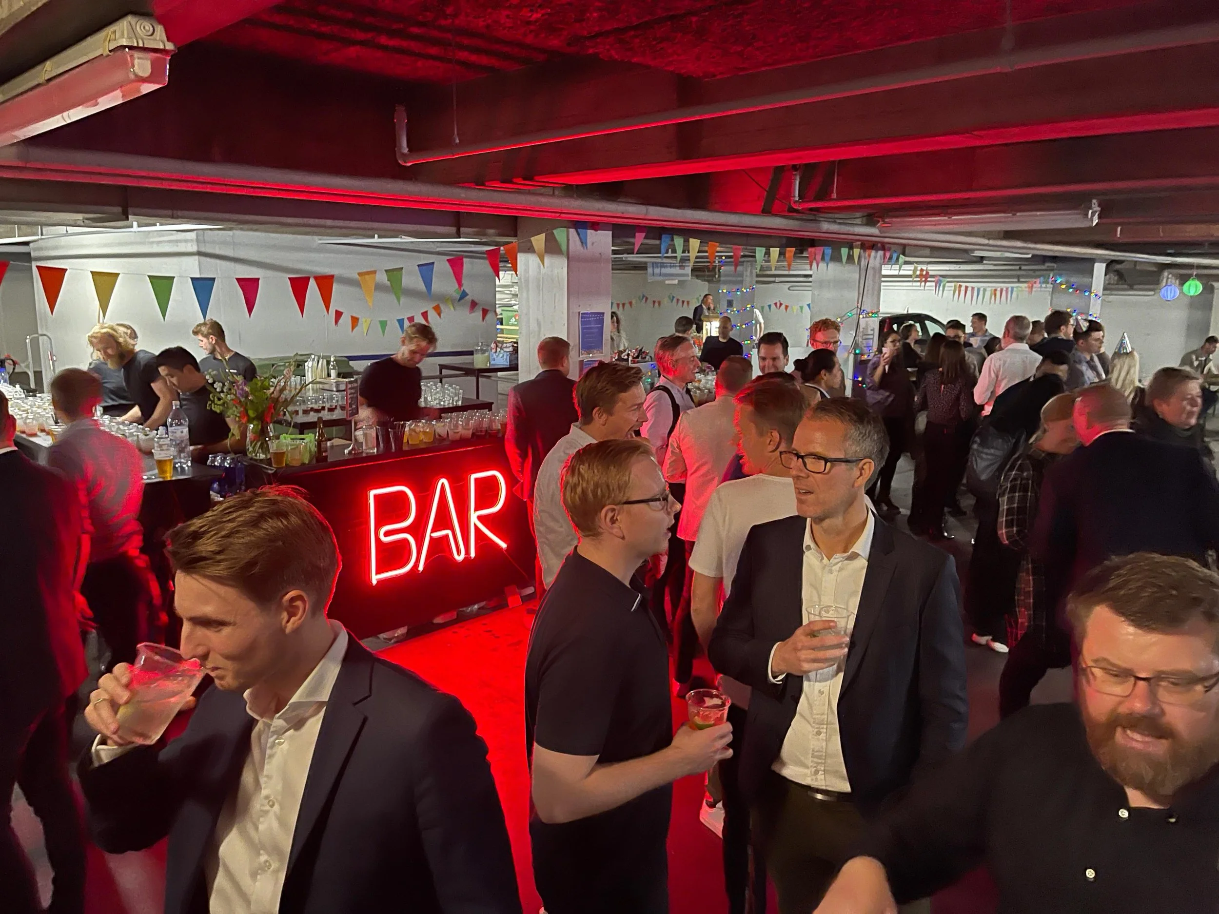 Firmafest hos Danske Bank med mobilbar med fri bar for 450 personer i 4 timer