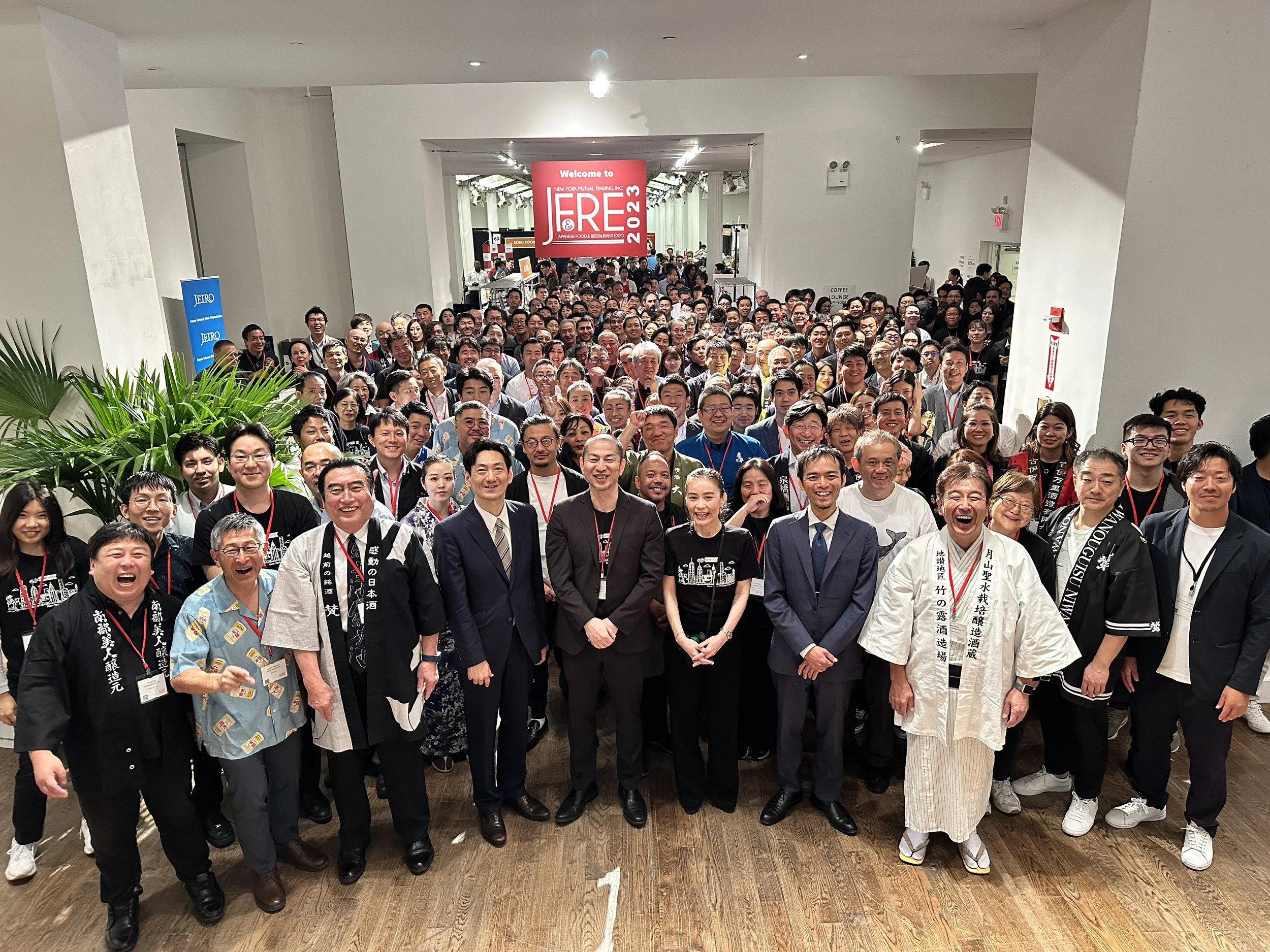 Group Photo 1.JPG