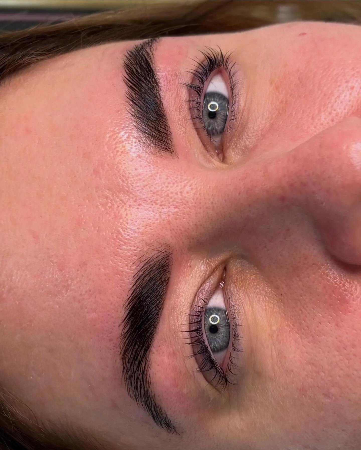 Beautiful Amy back in my chair! Look at these results of this brow lam and lash lift 😍 obsessed as always 💅🏼 swipe for the before 😘 

📍 @beauty_and_the_bleach | Dennistoun G31 2UF 

#browlamination #browtechglasgow #glasgowbrows