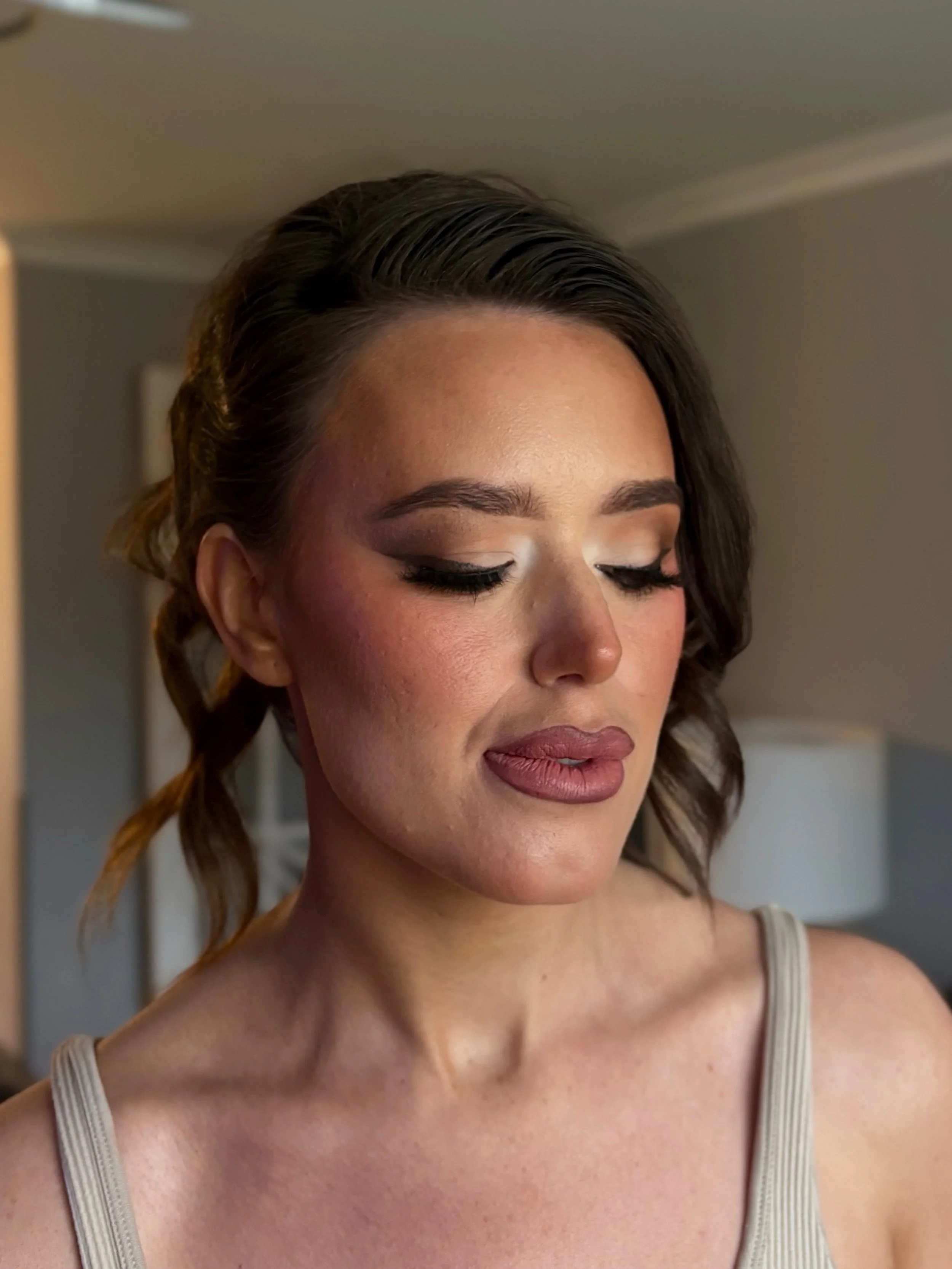 Soft glam and effortless updo for Chloe before what was meant to be a rave&hellip; and somehow ended up in Rome 👀🤣

Absolutely obsessed with how this look came together &mdash; glowing skin, sultry eyes, and the perfect touch of elegance.

#SoftGla