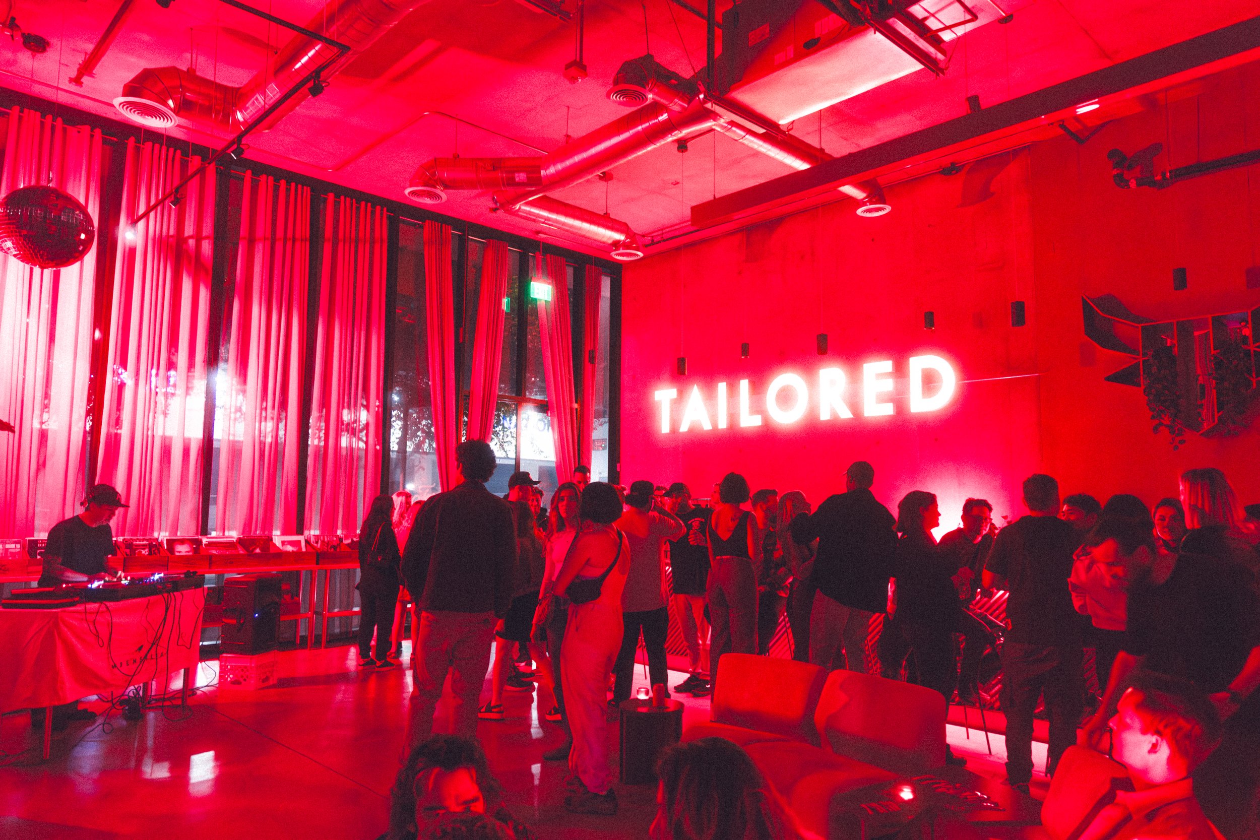 Sneaky Fox Records Grand Opening_36.jpg