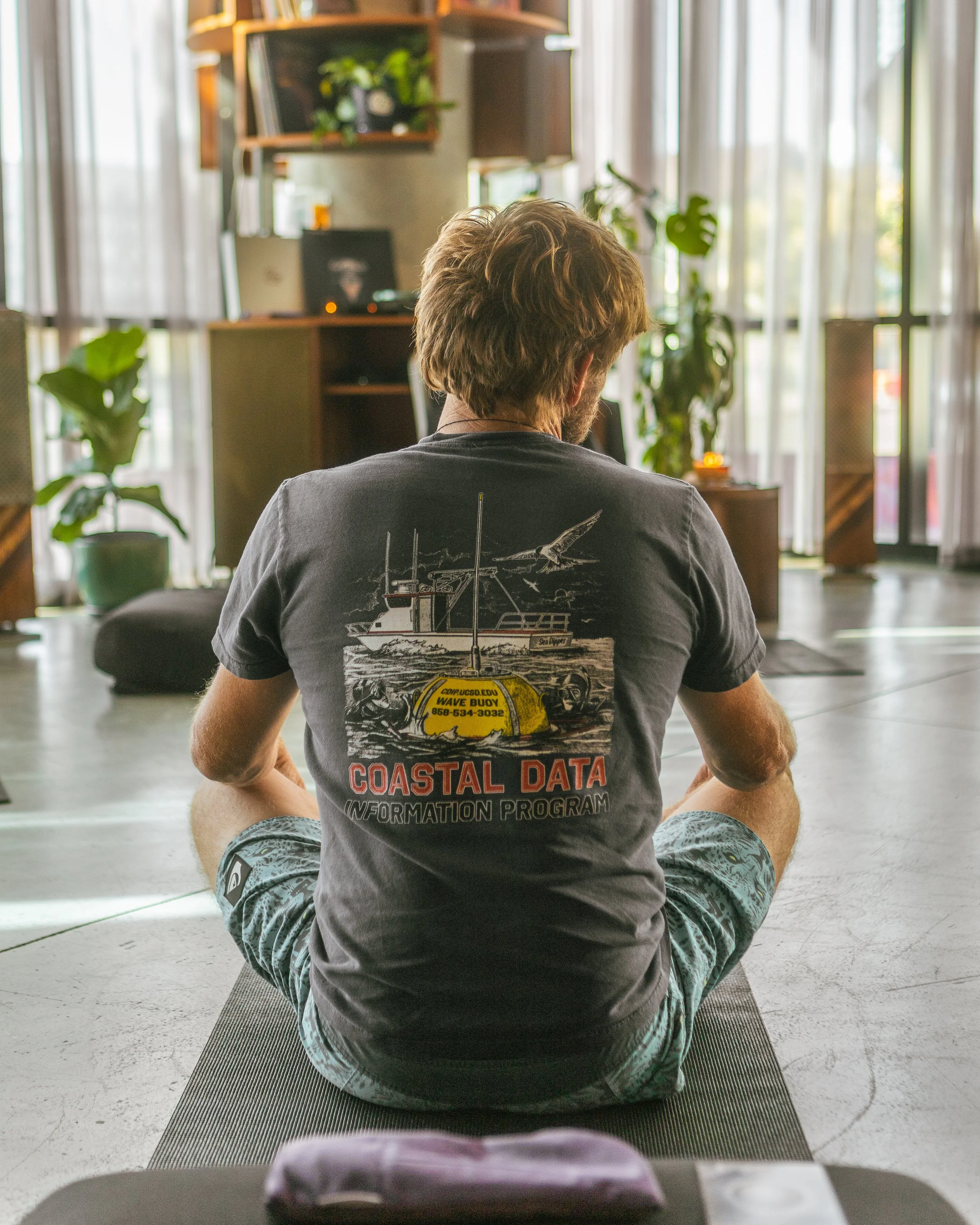 Sneaky Fox Records_101225_12.jpg