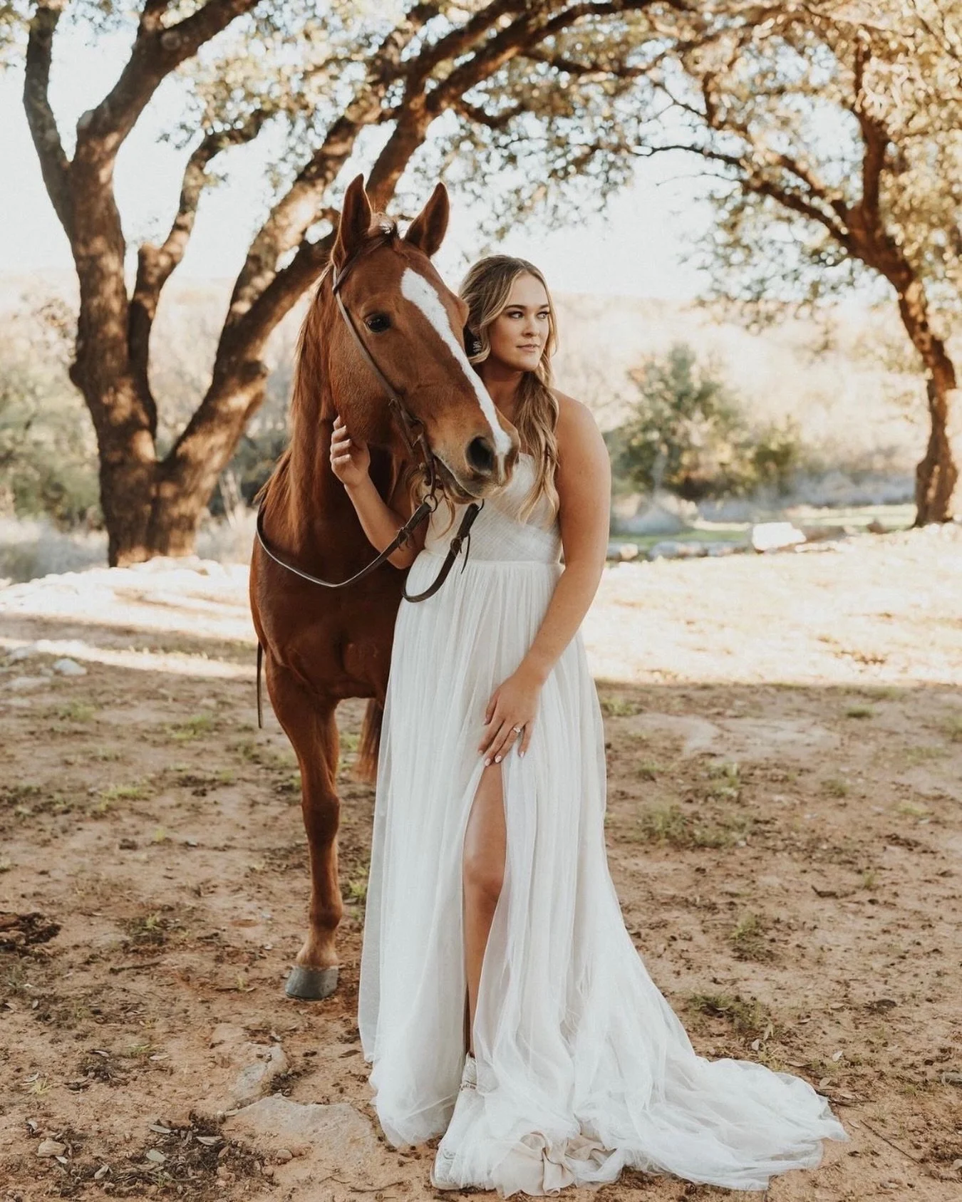 Graduation is a milestone worth showing up for ✨

From senior photos to walking the stage to celebrating everything you worked for, your glam should feel just as special as the moment itself.

💫Ready to feel extra beautiful for graduation season? Bo