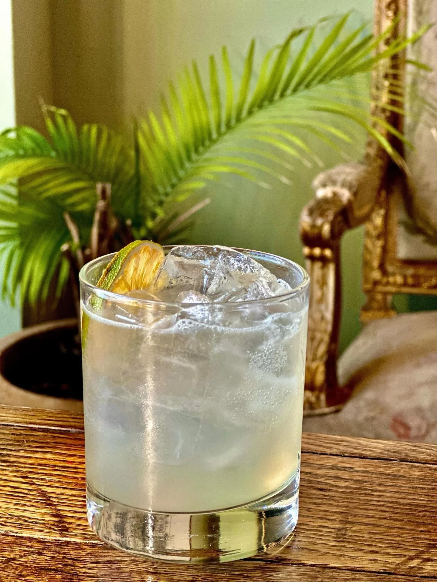 Delicious drinks that won&rsquo;t derail your fitness goals. Non-alcoholic mocktails for the win!

✨ N/A Basil G&amp;T
✨ N/A Blood Orange Spritz
✨ N/A Autumn Fizz
✨ N/A Hugo Spritz
✨ N/A Winter Old Fashioned