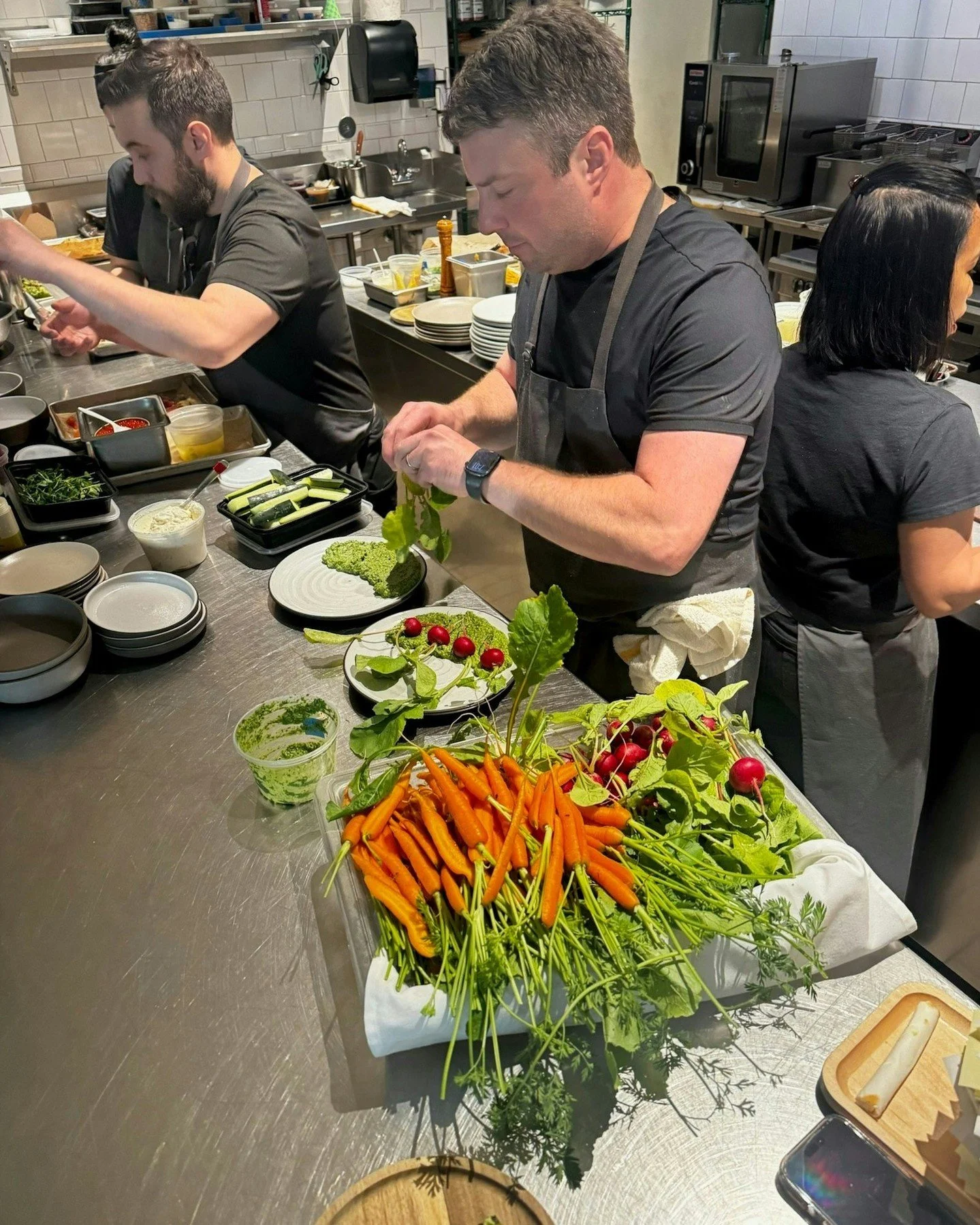 Picking the best time of year to dine at Vicia is tough, but springtime...

#seasonaldining #veganfriendly