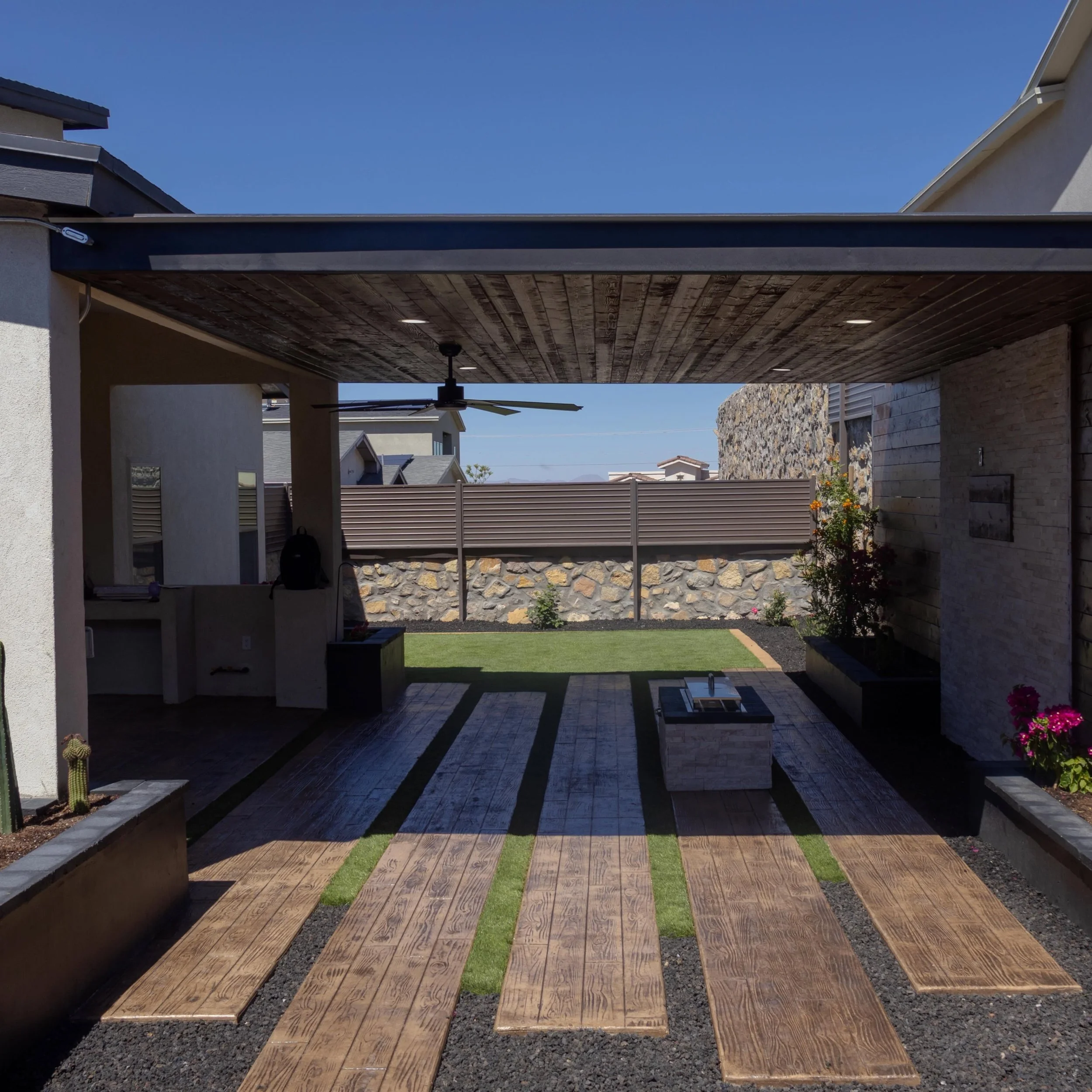 Building exceptional spaces. Delivering peace of mind.

Whether you&rsquo;re expanding your home or creating the ultimate outdoor living area, Terranova Construction Group provides a professional, turnkey experience from concept to completion.

&bull