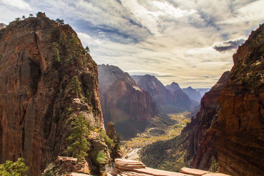 angels-landing_16773464248_l.jpg