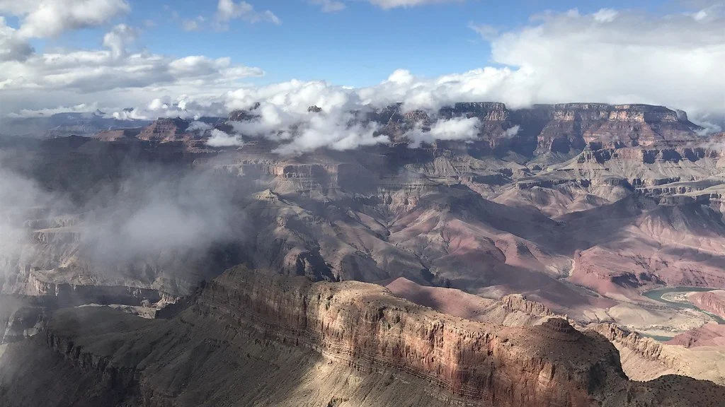 clouds-on-the-north-rim_38444940330_l.jpg