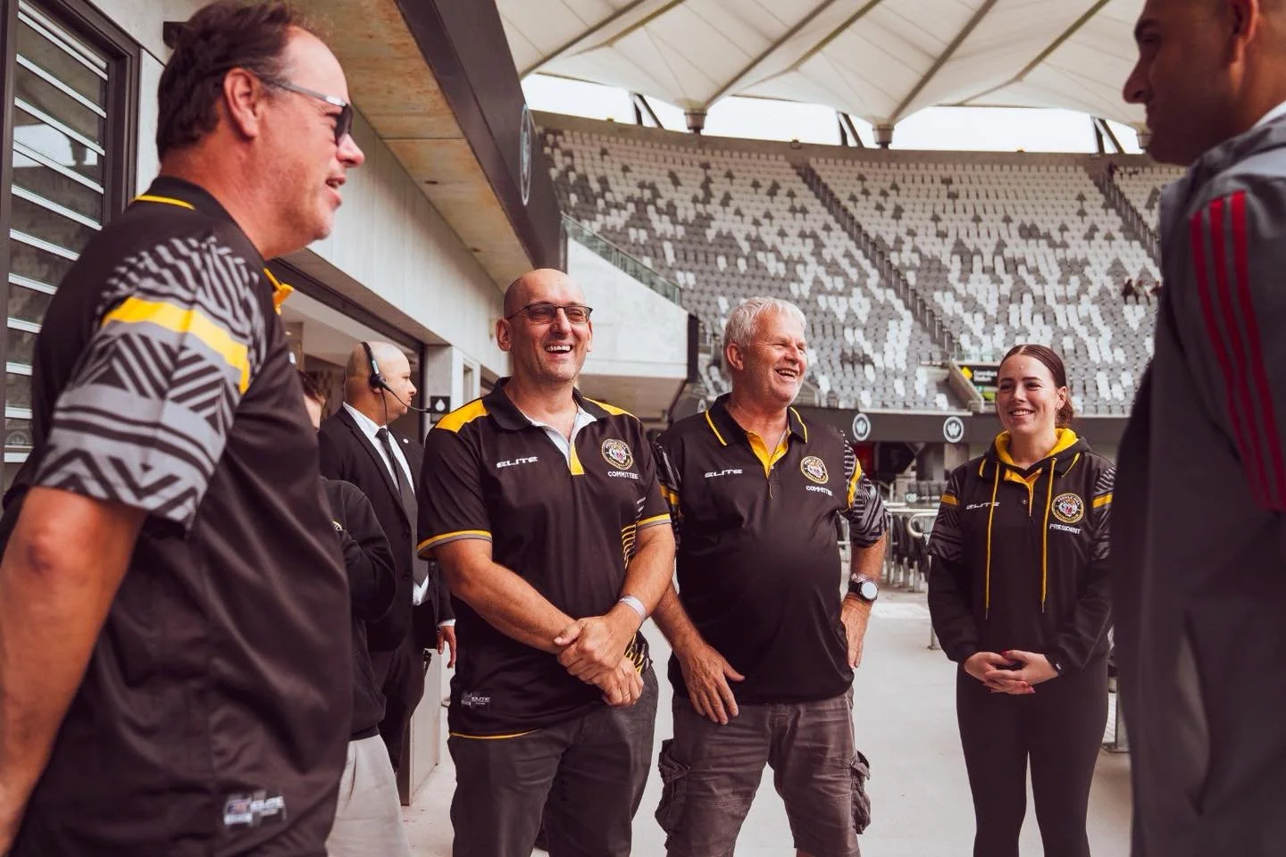 This past weekend at the Western Sydney Wanderers match, Pendle Hill FC was invited to meet with the newly appointed CEO of the Australian Professional Leagues, Steve Rosich. 

With over 25 years&rsquo; experience in elite sports, Steve&rsquo;s focus