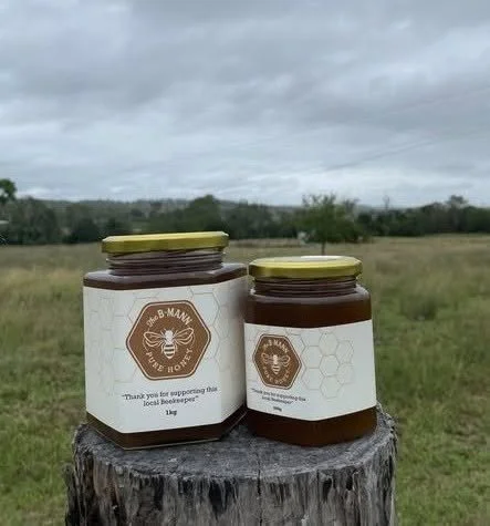 Pure Honey 1kg & 500g jars