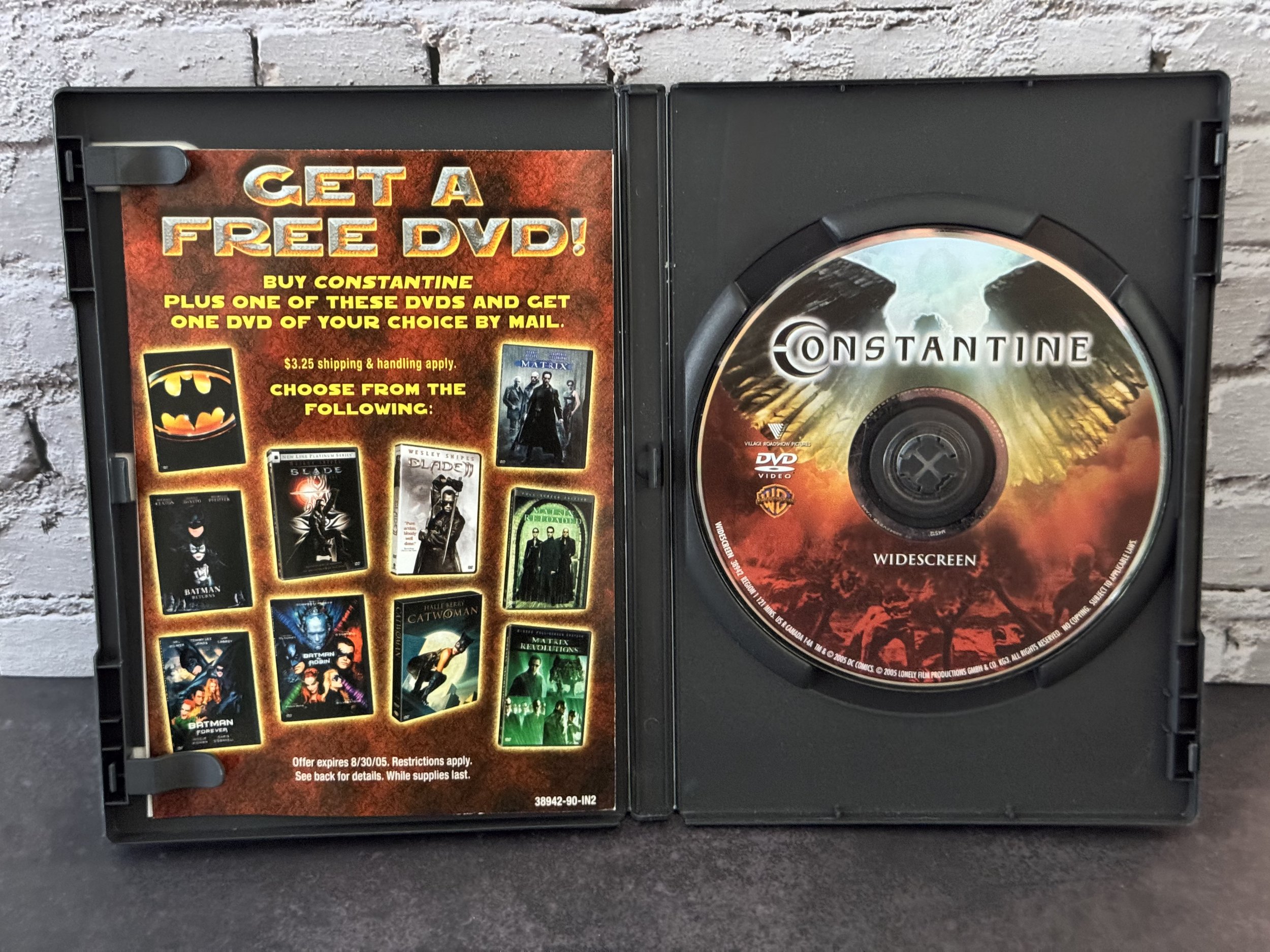 Constantine used dvd tested good condition