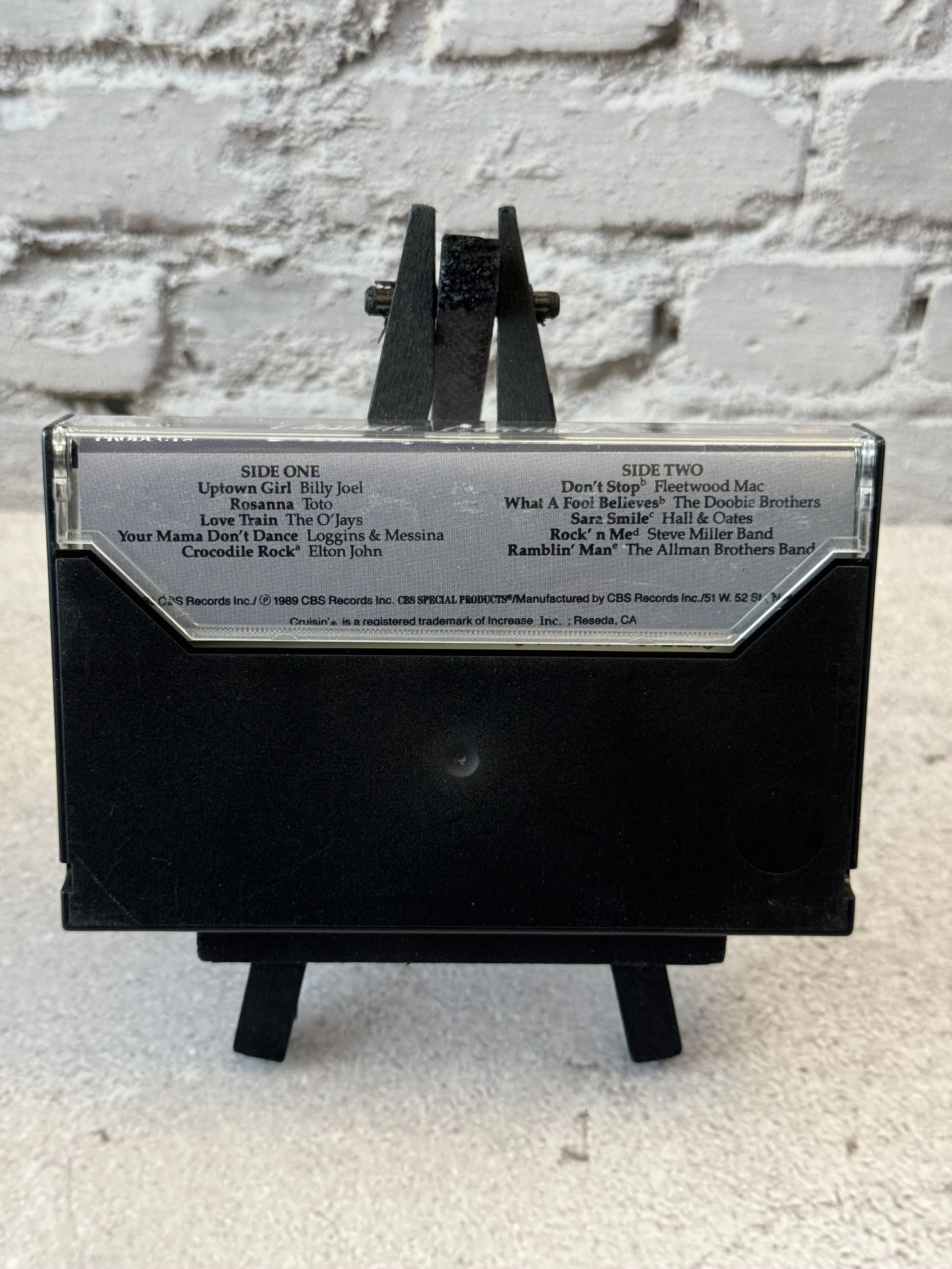 Cruisin Classics VOL. II (70s & 80s) tested good condition