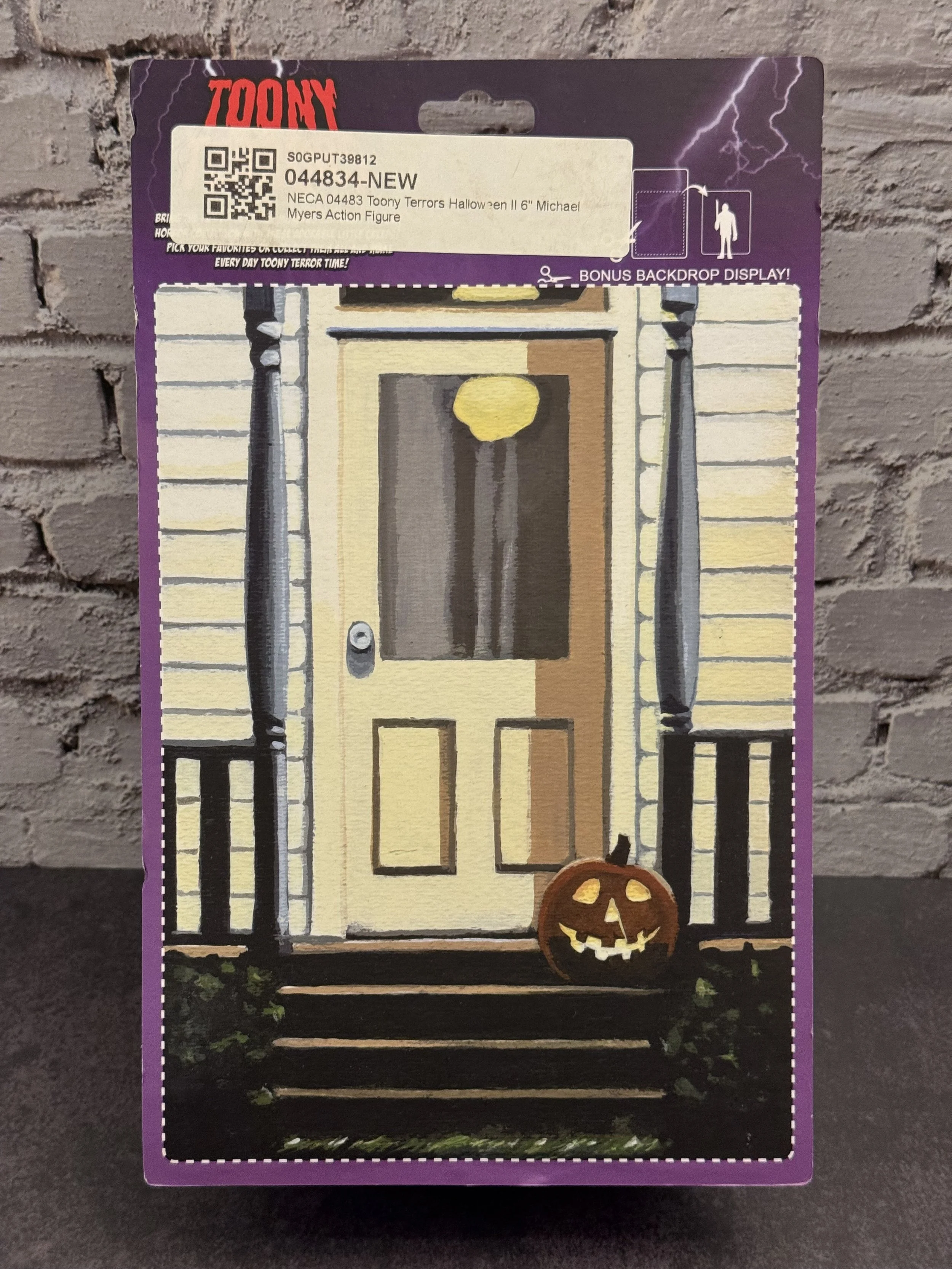 NECA Toony Terrors Halloween - Michael Myers new in box good condition