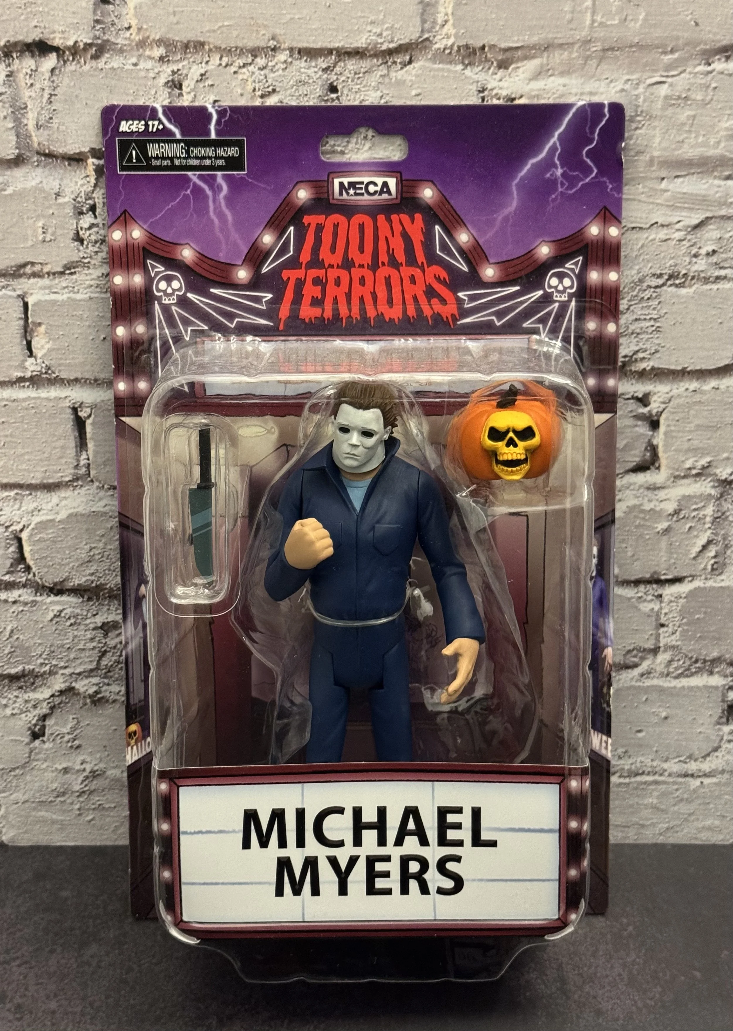 NECA Toony Terrors Halloween - Michael Myers new in box good condition