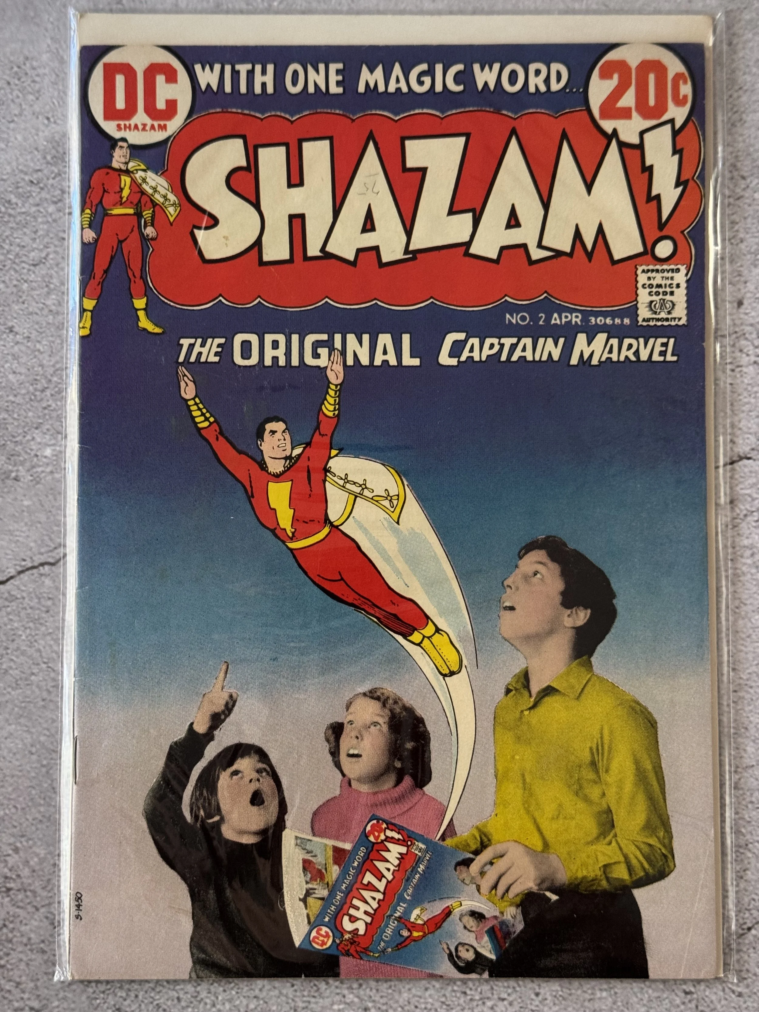 DC Comics Shazam! Vol. 1 No. 2 Apr. 1973 "The Astonishing Arch Enemy"