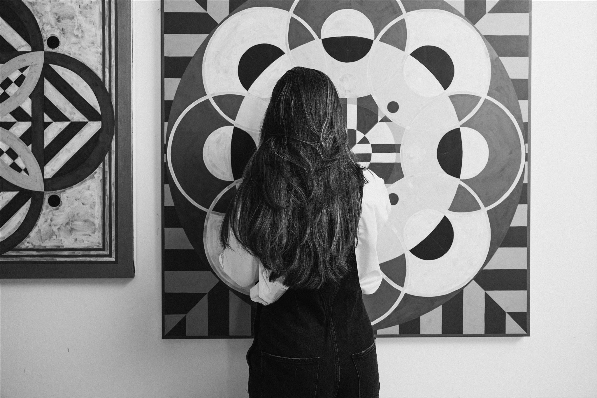 Kate painting in her studio.