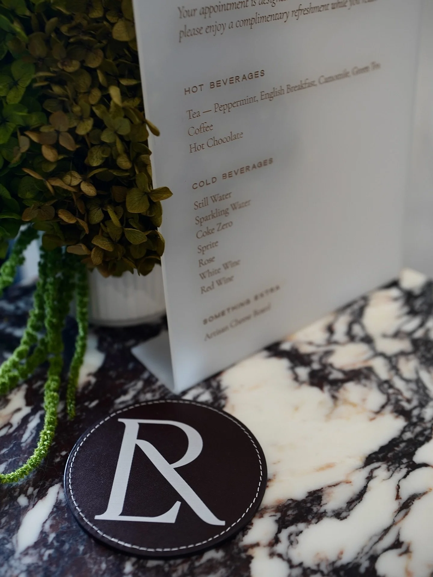 If EASTER hair was a thing, this is what it would look like 🤭🤎&hellip; Wishing you all a happy and safe Easter. I hope your weekend is filled with good food, great company, and a well deserved reset.

I&rsquo;m so grateful for the continued support