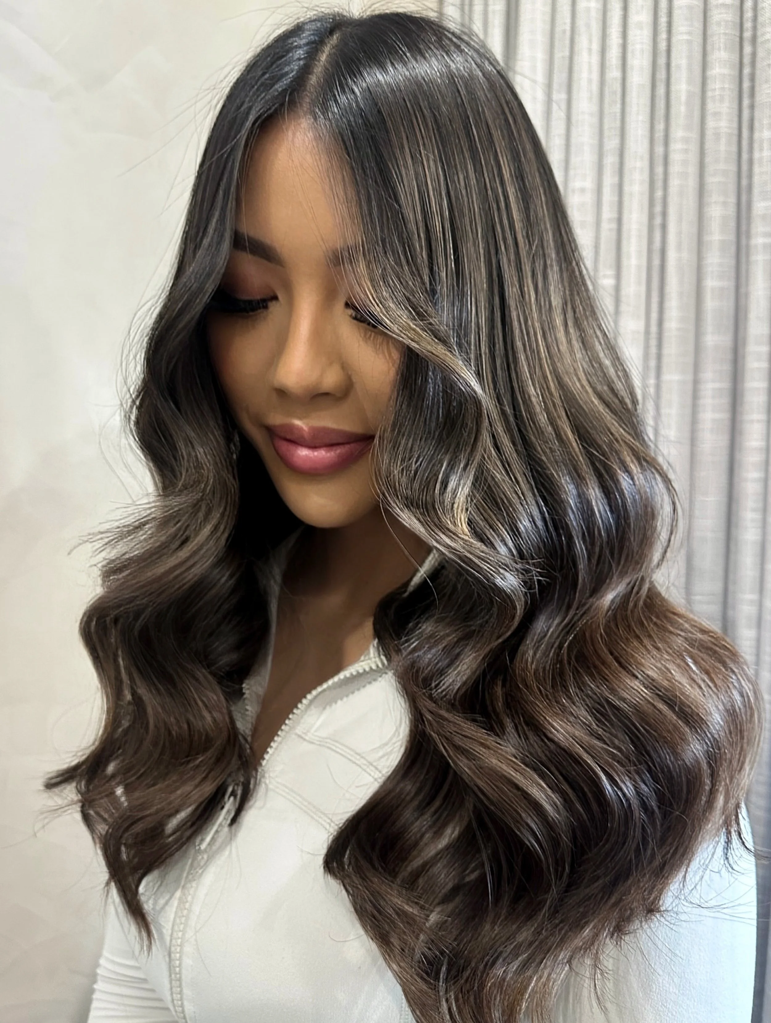 The ULTIMATE transformation!! 

From grown out and lacking shape to fresh, dimensional and full of life. The right colour placement and personalised cut makes all the difference when it comes to creating hair that feels effortless and looks elevated 