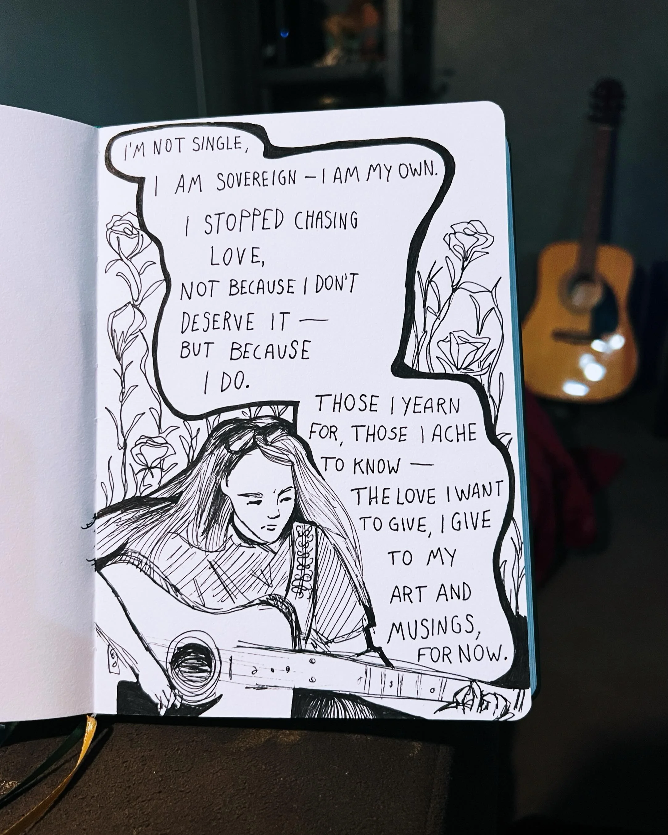 Sketching thoughts. Posting nonsense and then immediately deleting apps. lol 🙂&zwj;&harr;️ #socialmediaaddiction #comic #art #diary #ink