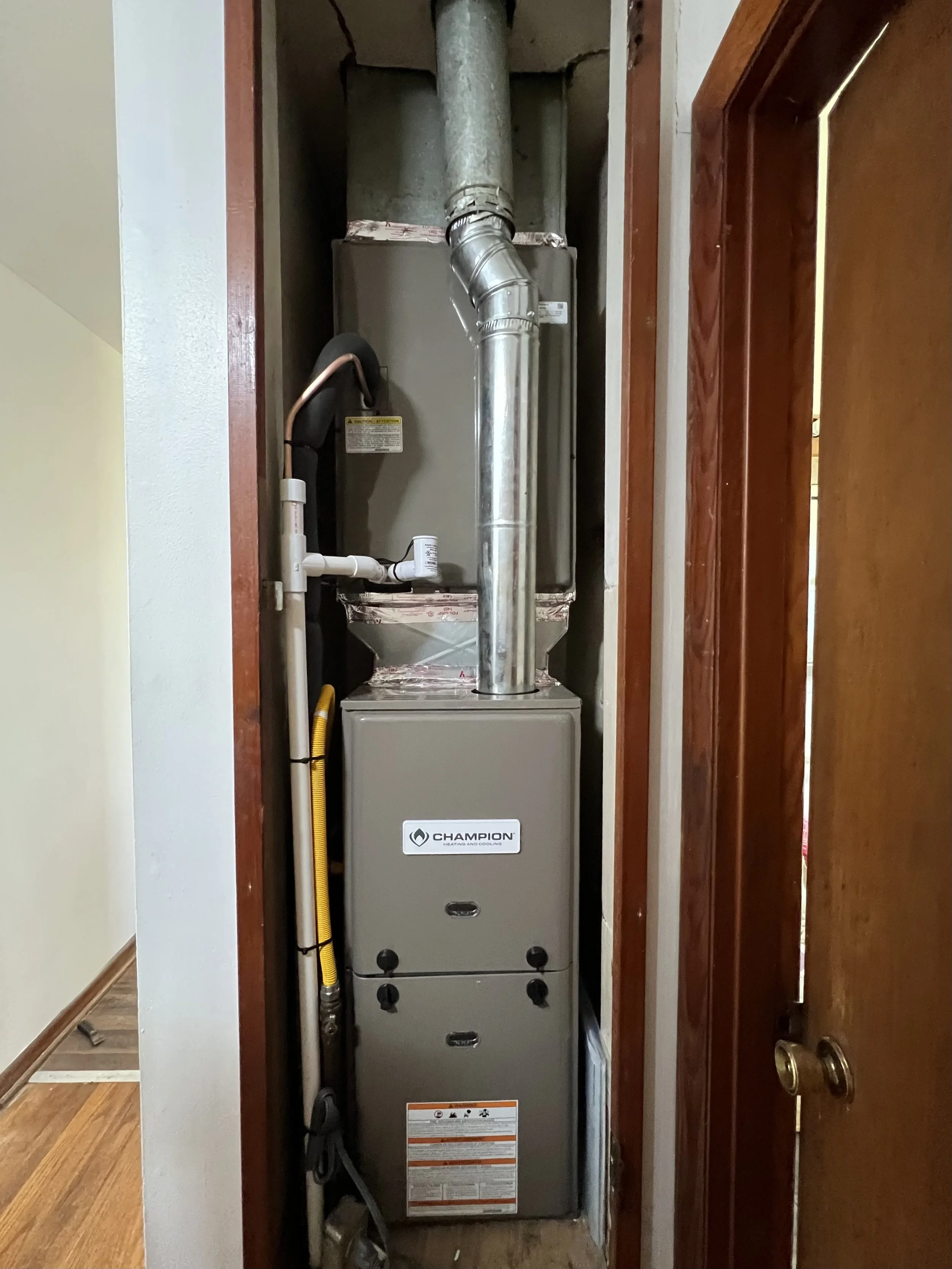 Oranssi project: wraparound deck