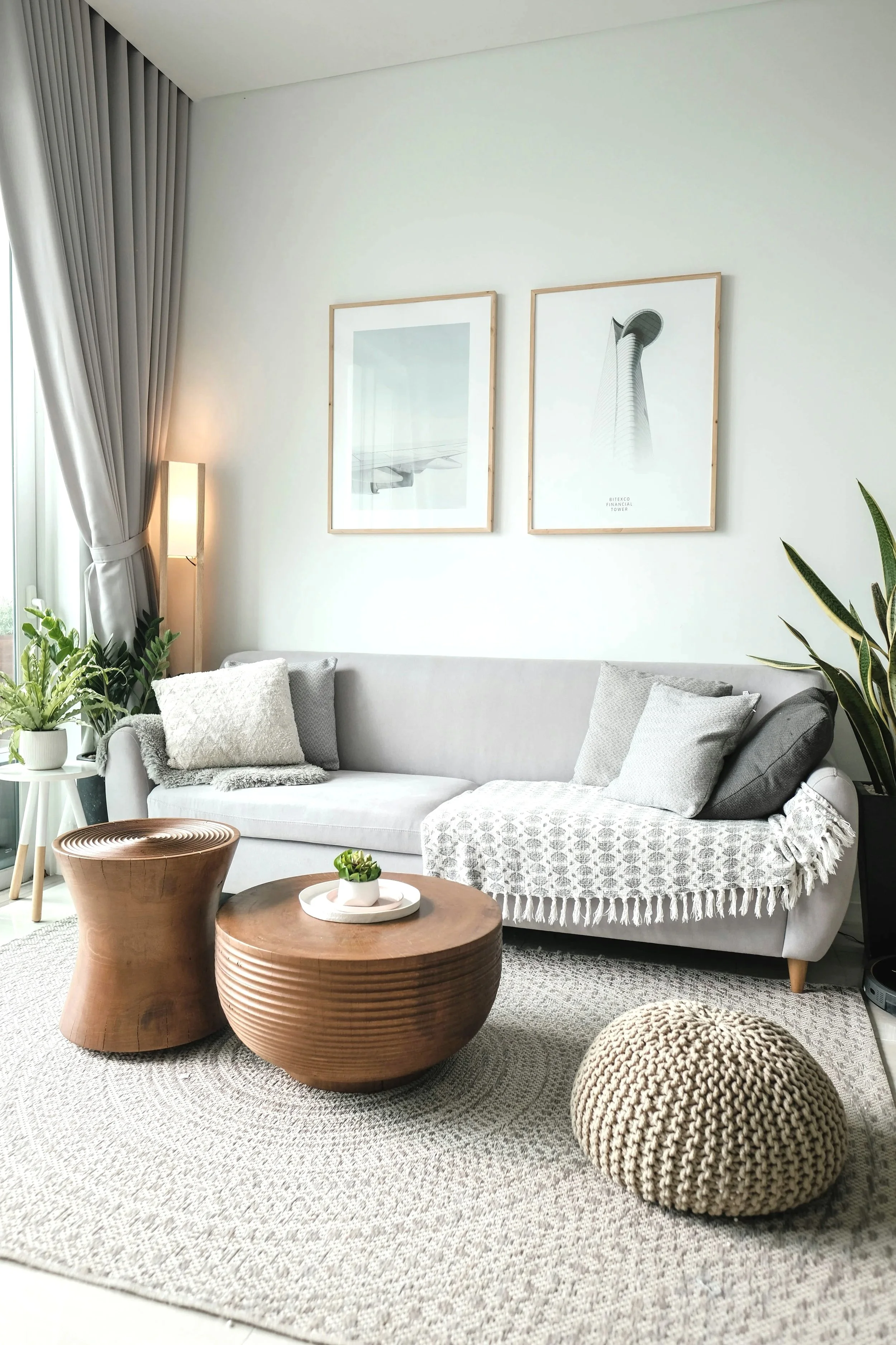 Modern living room with sofa, coffee table, and decor – Honolulu residential cleaning services