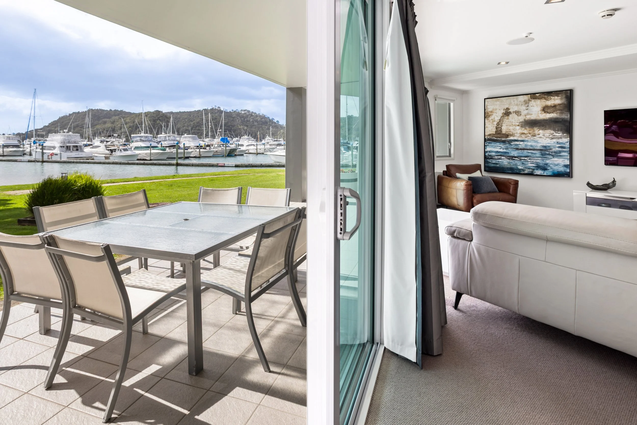 Inddor ourdoor flow - The Marina Suite.jpg
