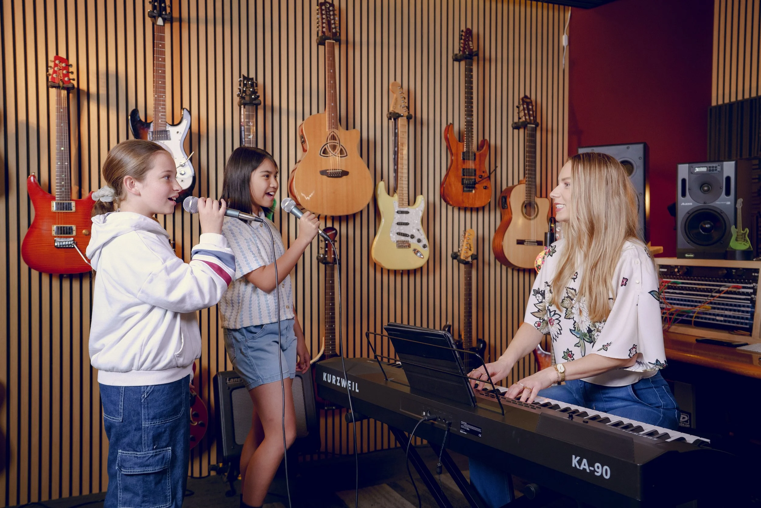 250910 Vincent Music Productions-34.jpg