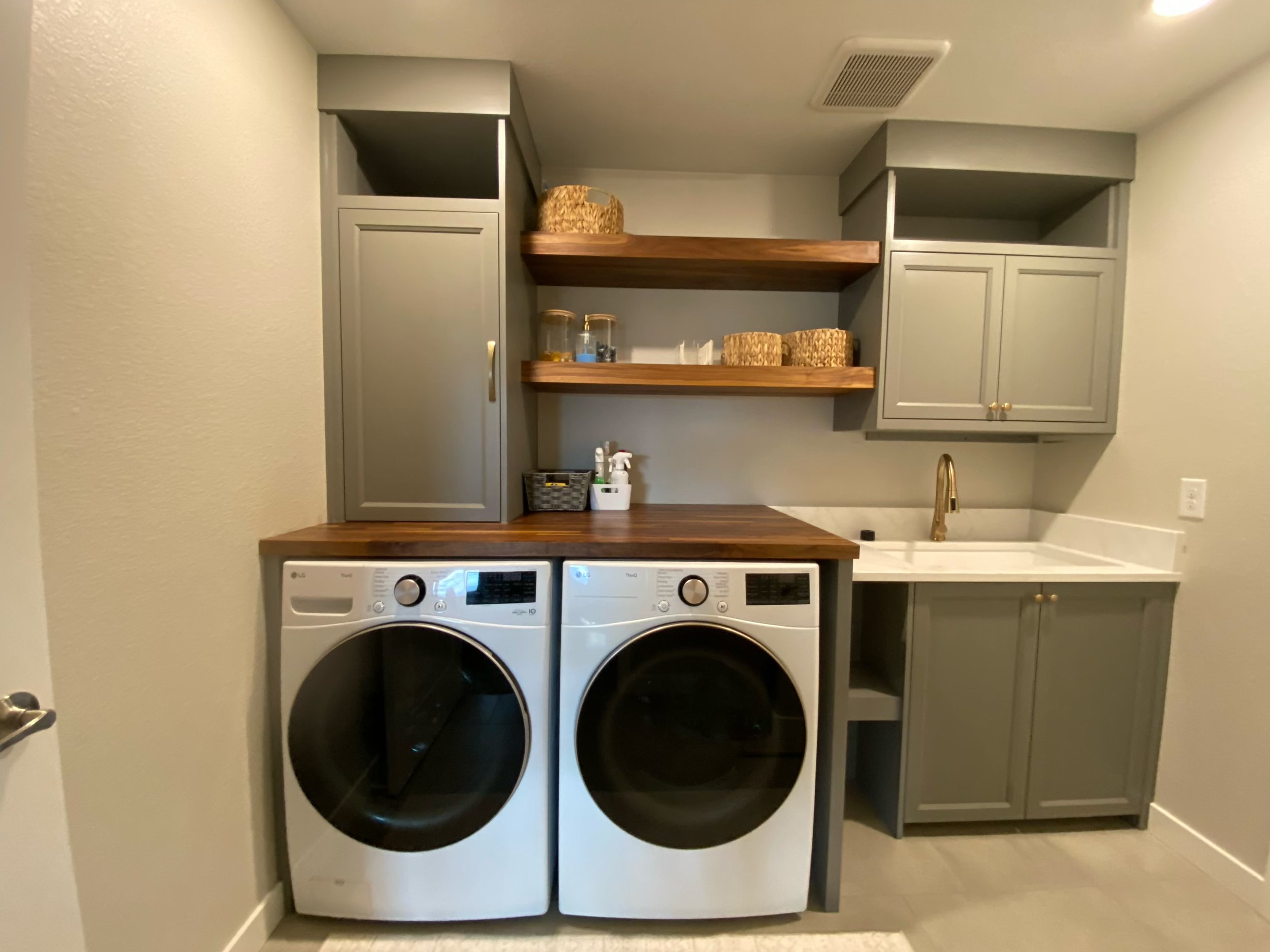 Complementing Linen & Foyer Rooms