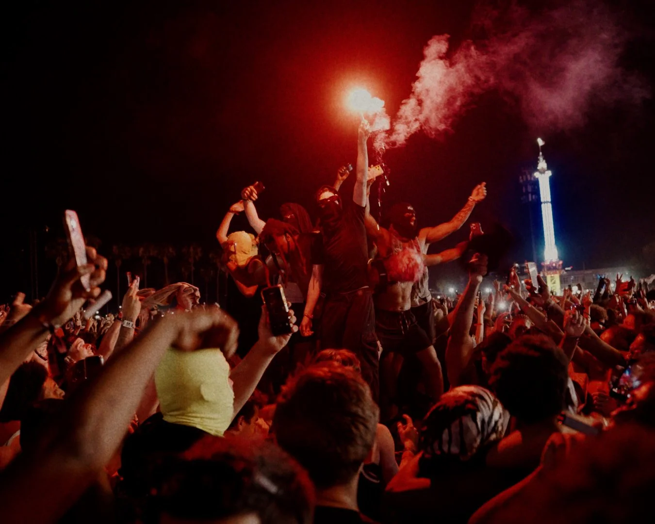 ROLLING LOUD - CROWD EXPERIENCE