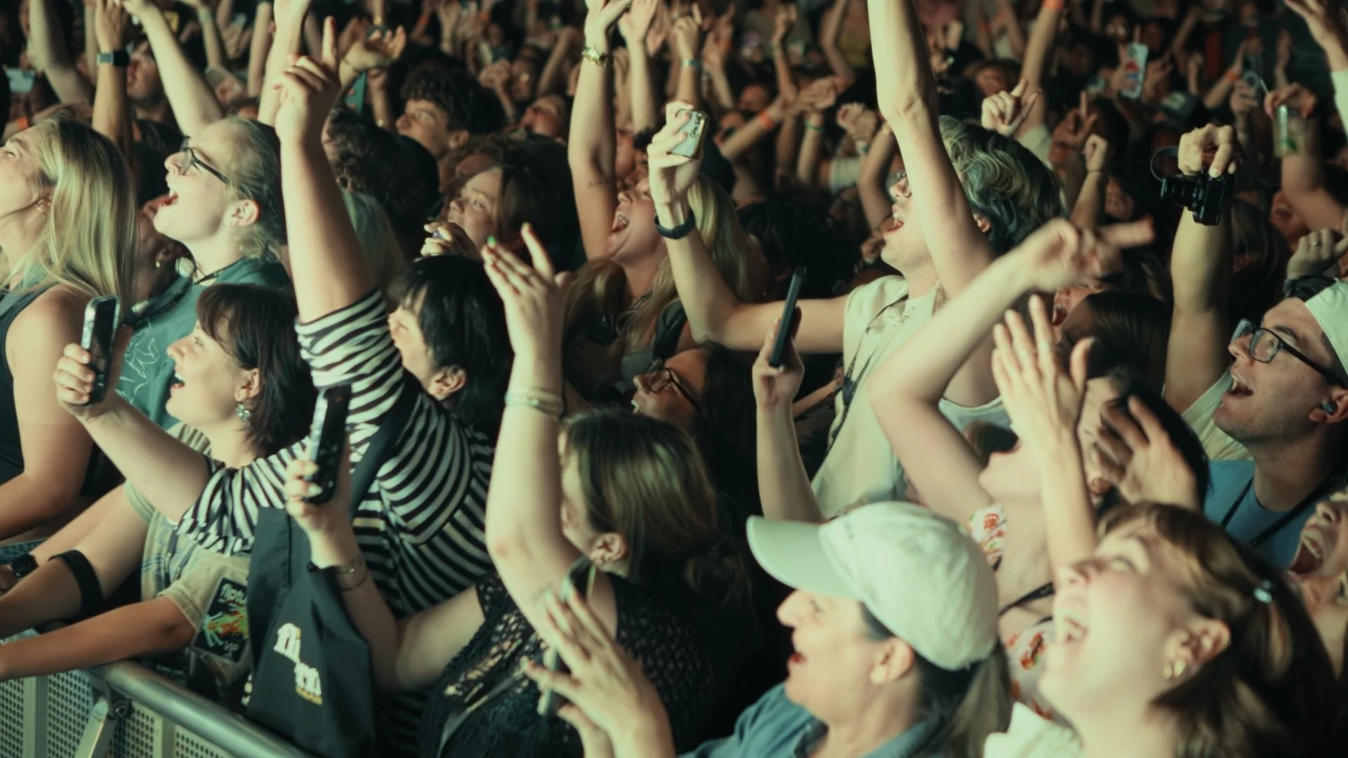 LIVE FROM ORLANDO - STILL_01_14_24_06.jpg