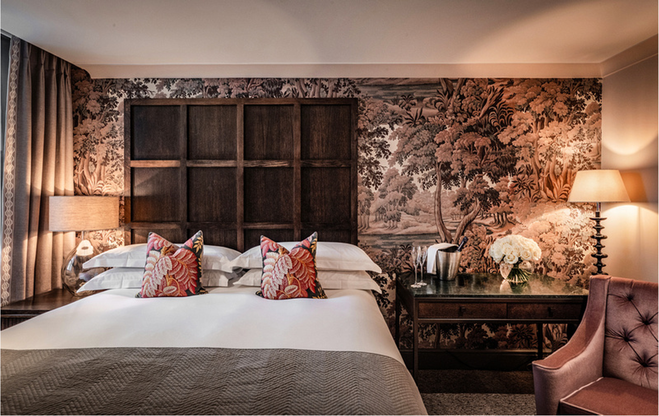 Bloomsbury bedroom 1.png