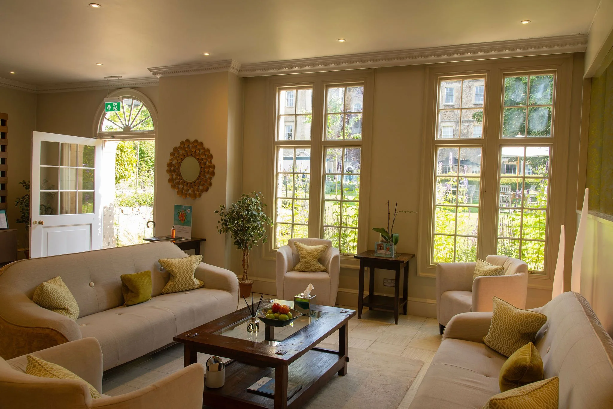 Spa - 2. Reception.jpg