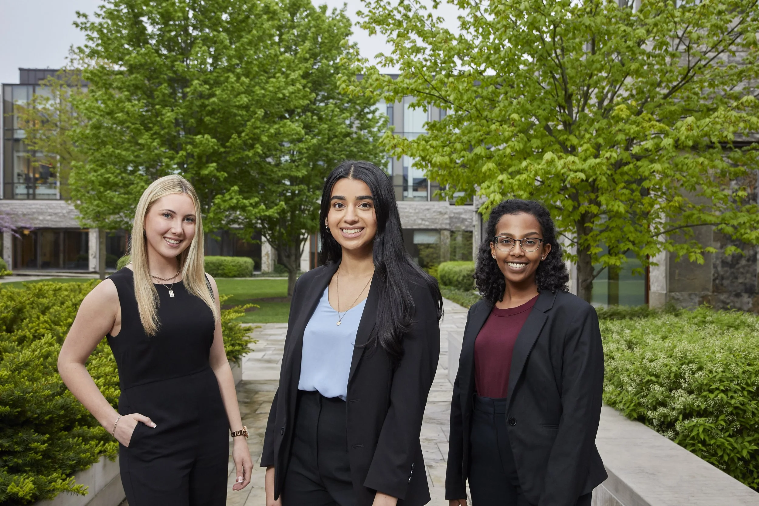 Corporate group photos, Editorial group shots, Fun creative headshots, LinkedIn Shots, LinkedIn Professional headshots, Annual Report Photography