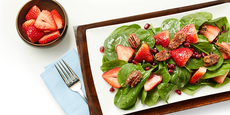 Remark Fresh  Market_Spinach_Strawberry Salad_AAA_SIGN.jpg