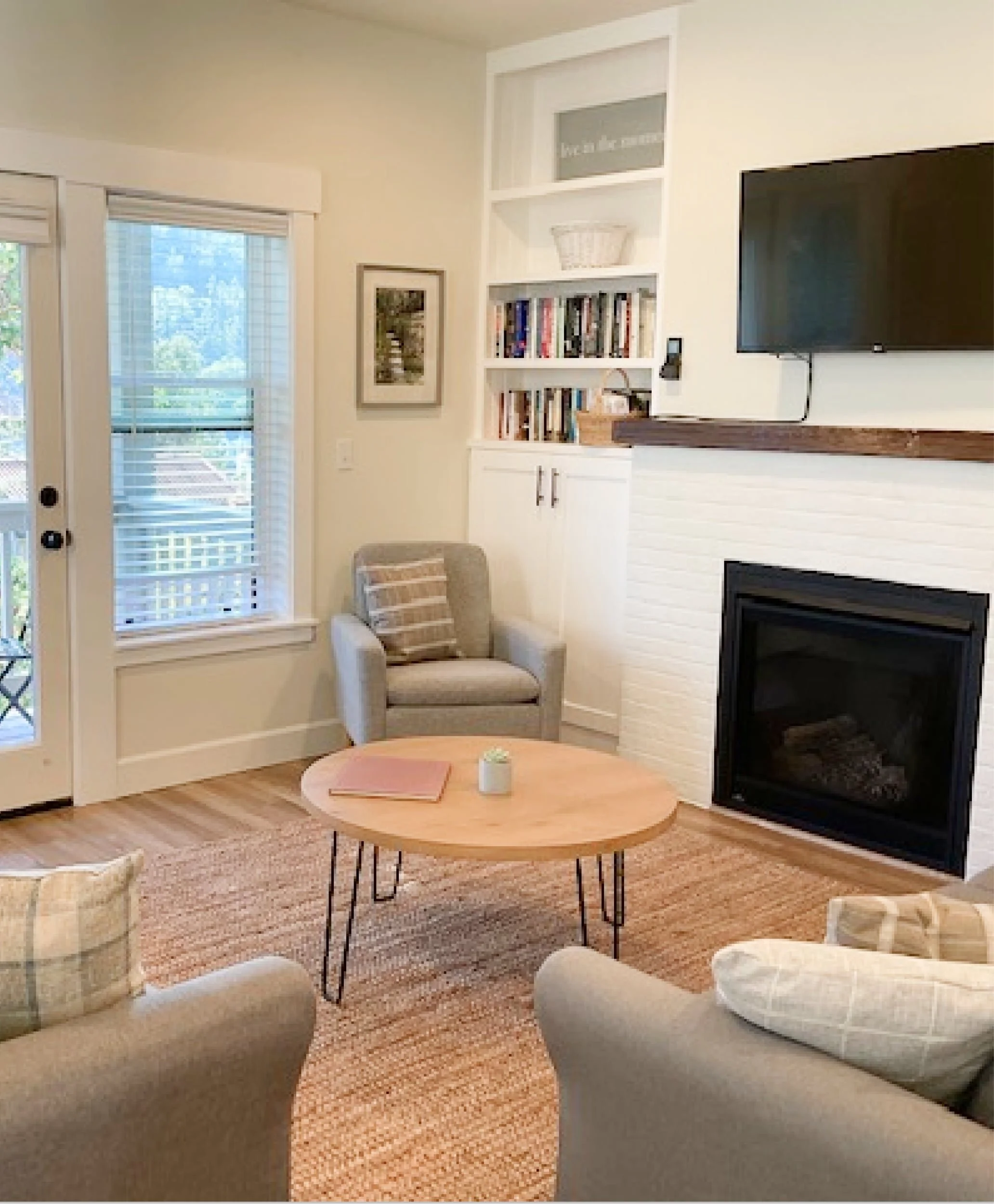 Pebble Cove Orcas Island Hotel 08.jpg