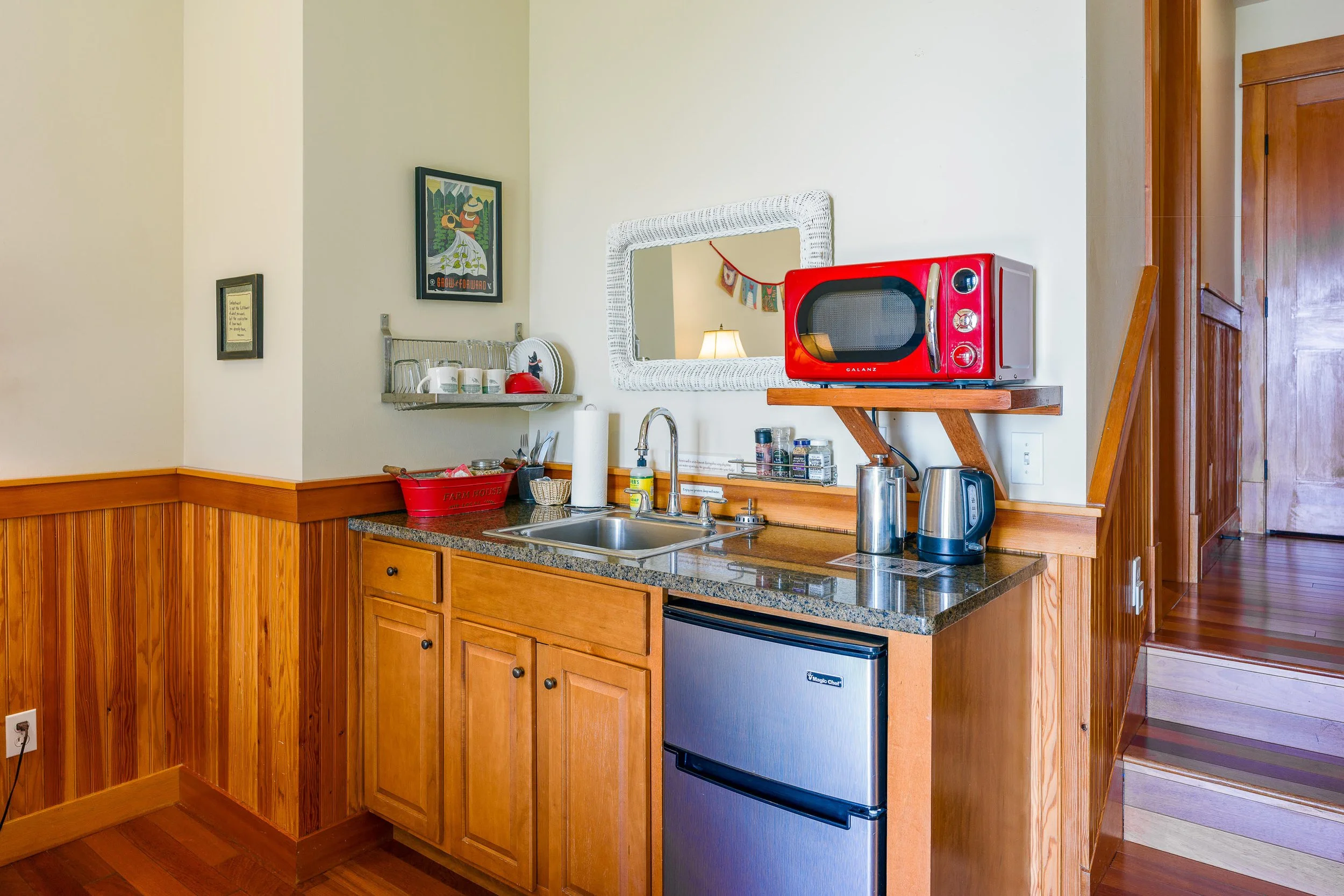 Pebble Cove Hotel on Orcas | Studio 5.jpg