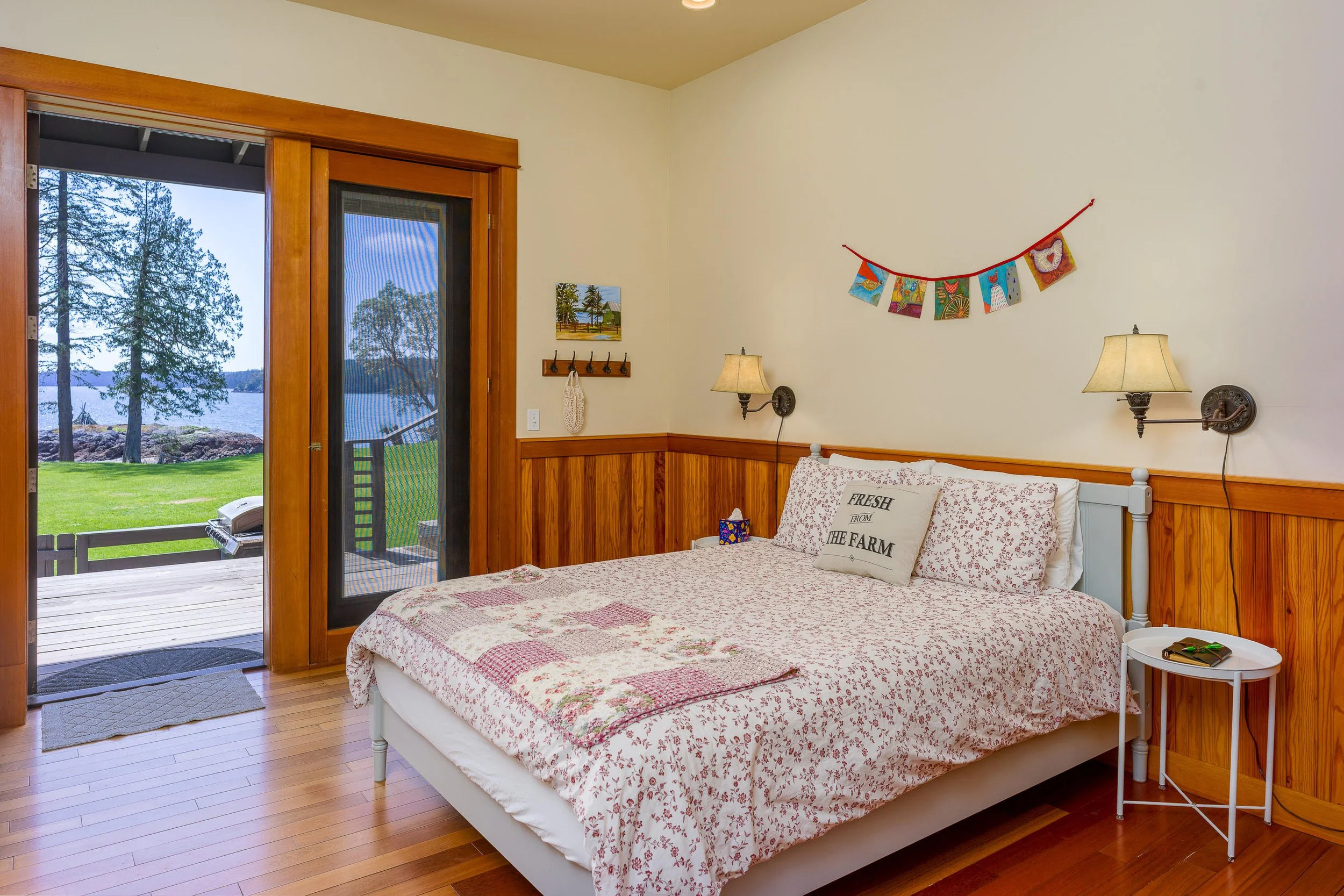 Pebble Cove Hotel on Orcas | Studio 3.jpg